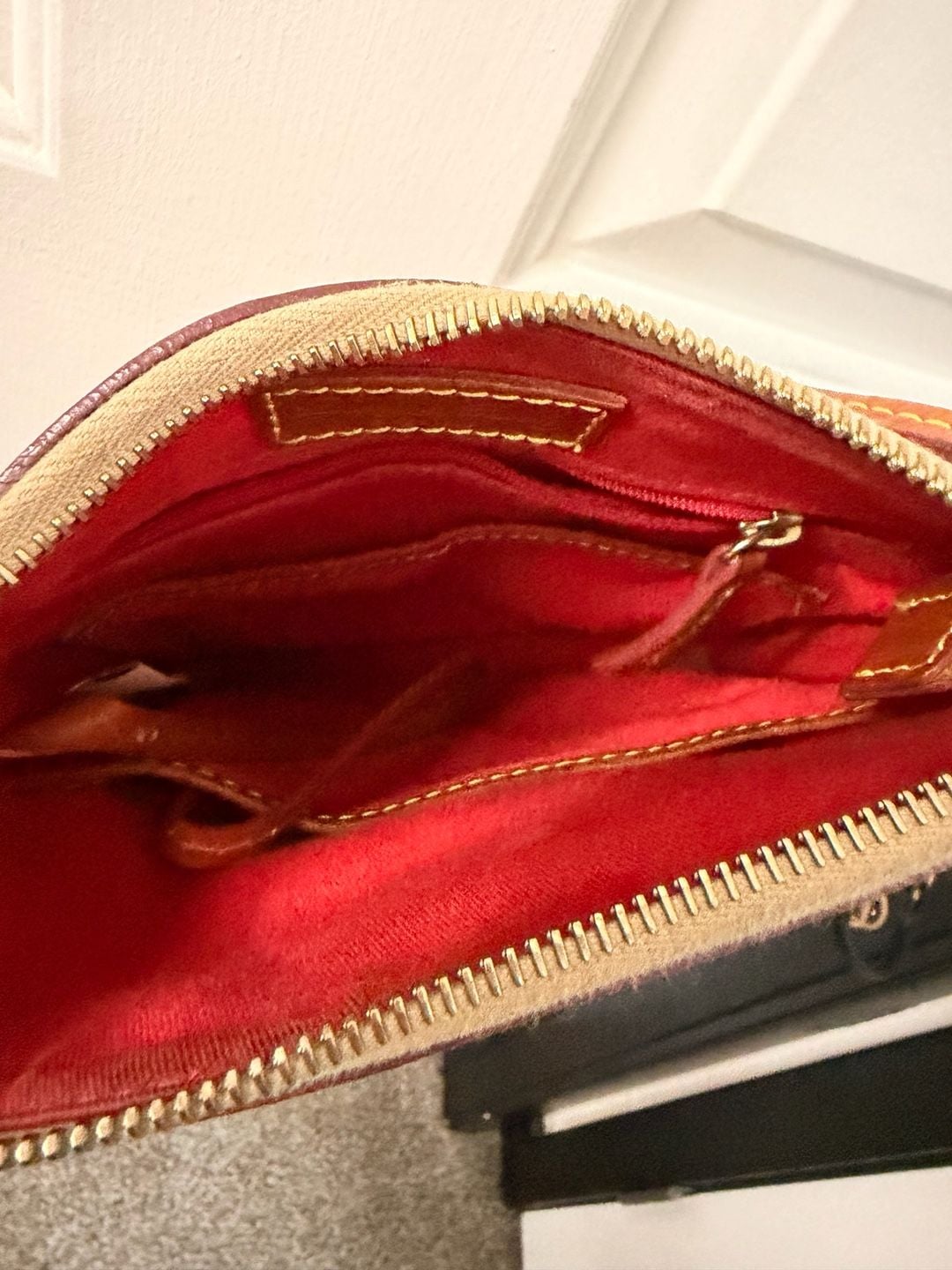 Dooney & Bourke Disney Parks Sketch Crossbody Bag 5