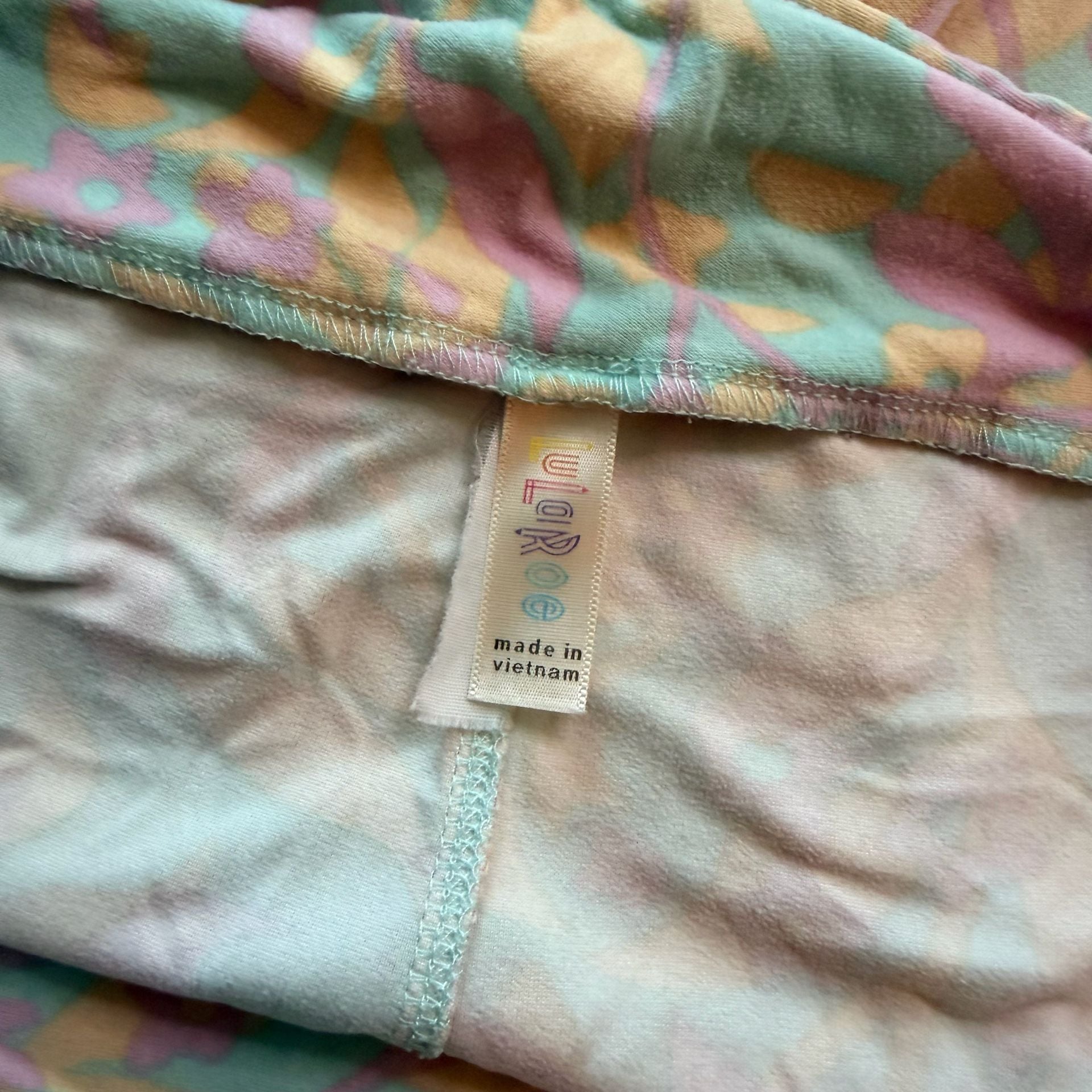 LuLaRoe Floral Leggings Multi Pastel Mint Yellow Pink 2