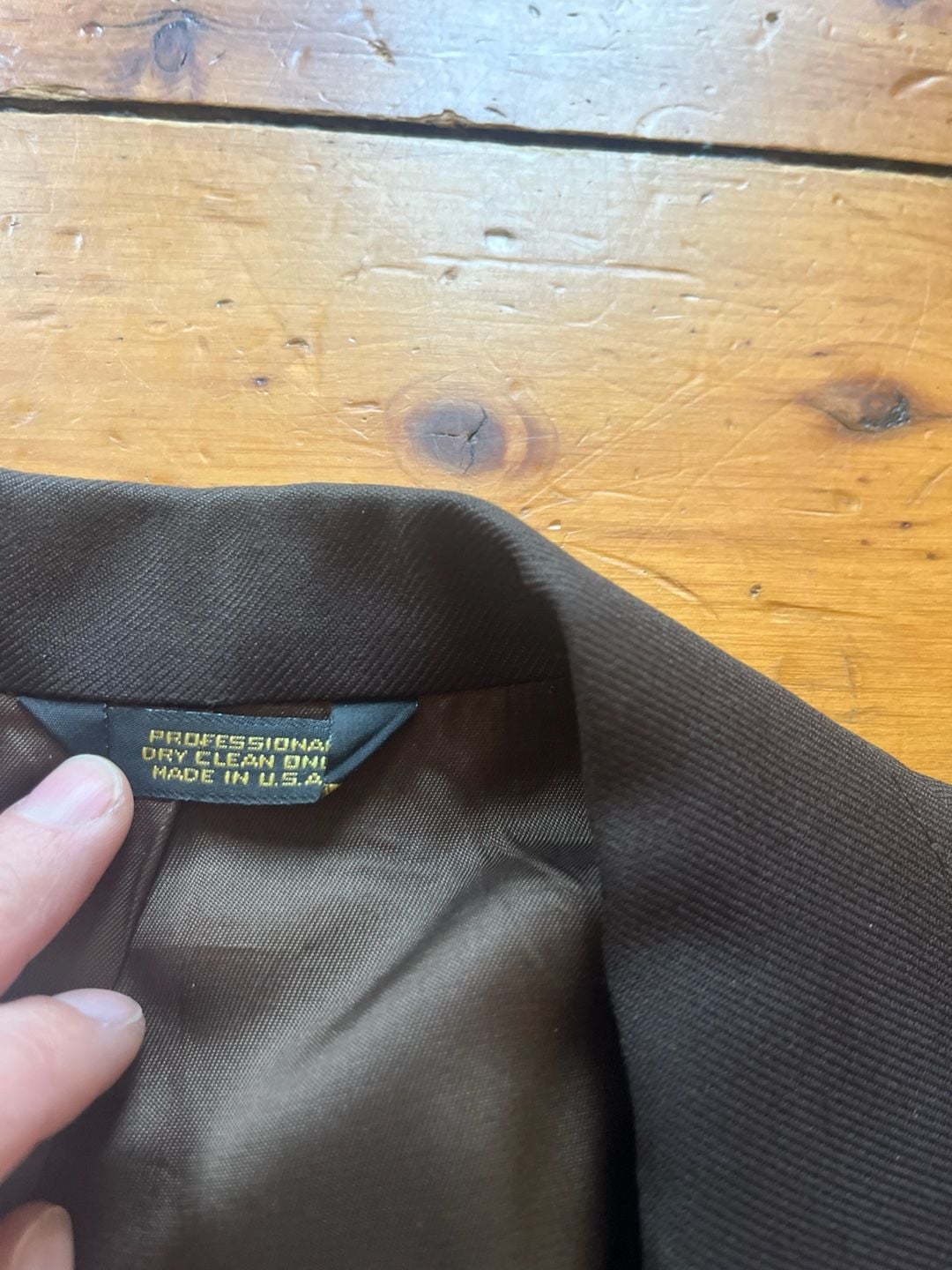 Vintage 60s Men's Blazer Sport Coat Size 39R Brown Gold Buttons flaws 8