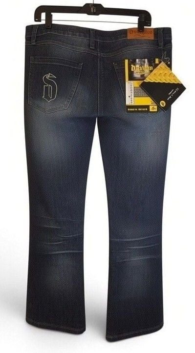 Product thumbnail 3
