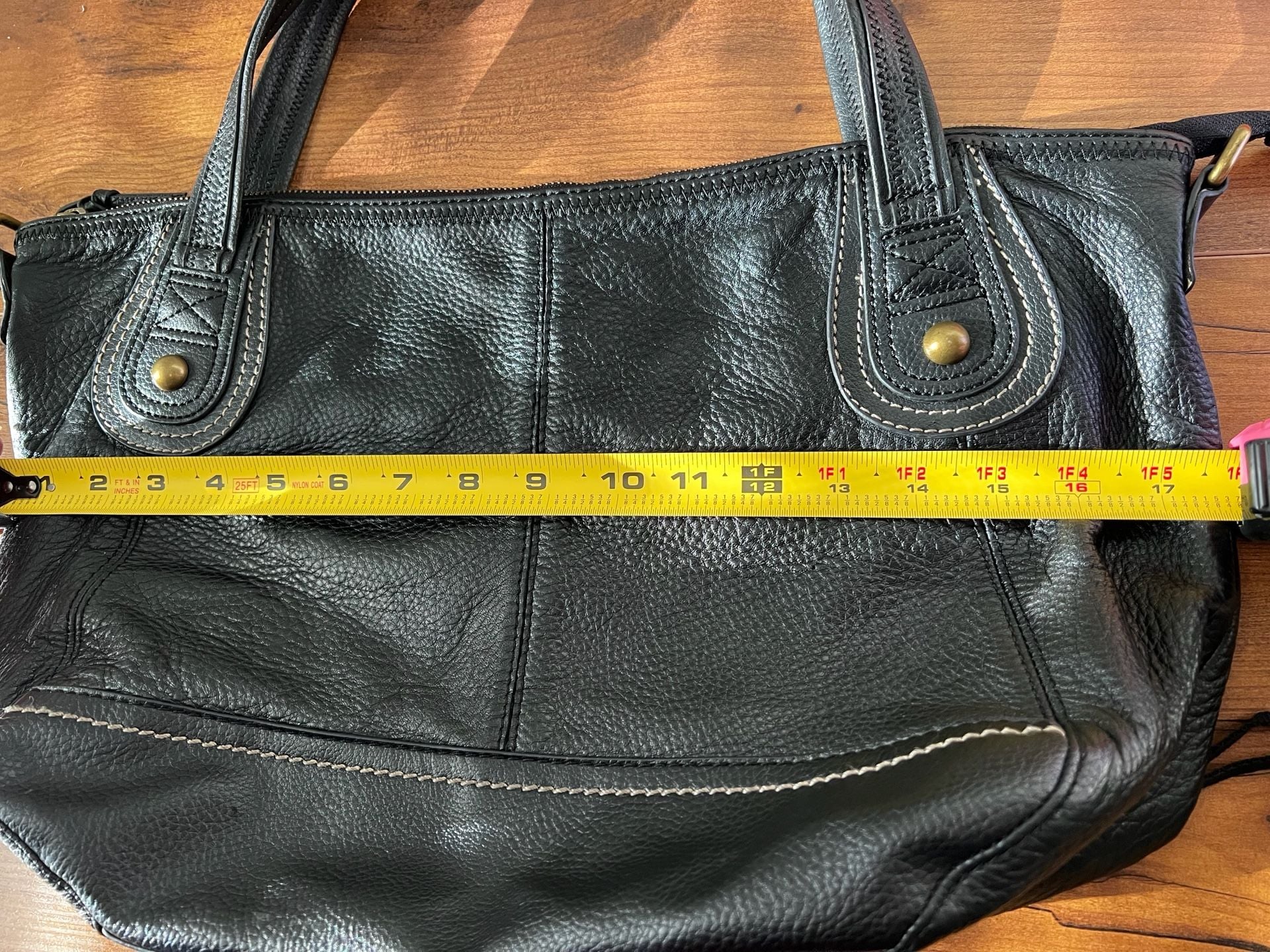 The Sak Black Leather Shoulder Bag Handbag Purse 4