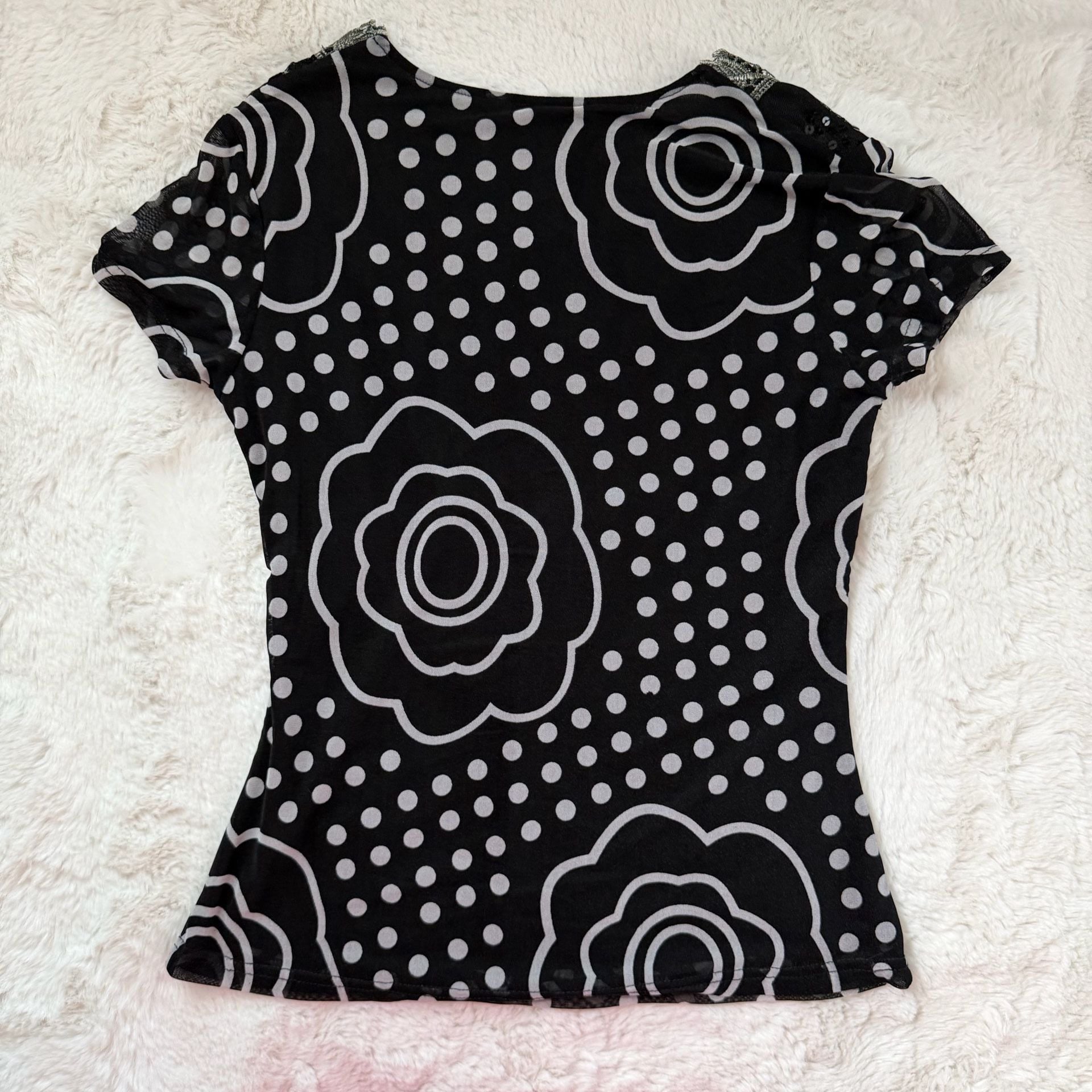 Black and White Y2K Embellished Dot Floral Blouse 8