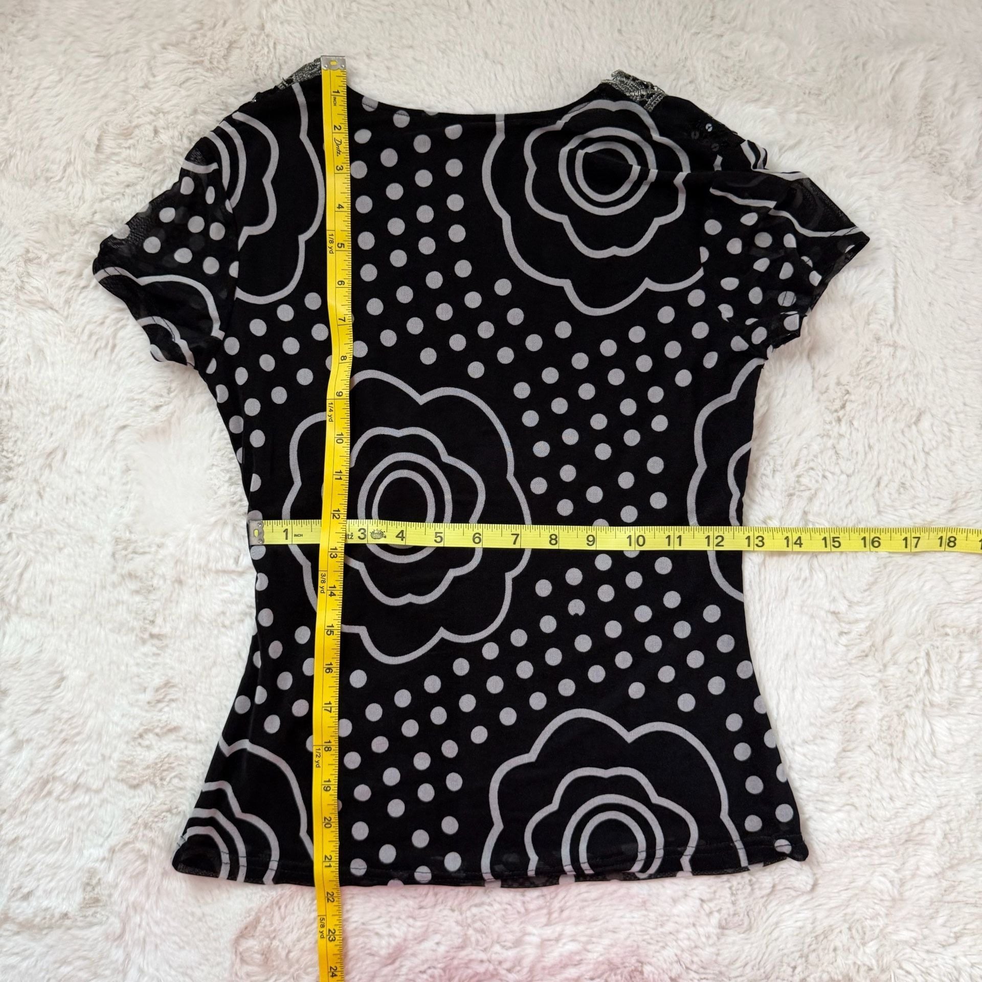 Black and White Y2K Embellished Dot Floral Blouse 9