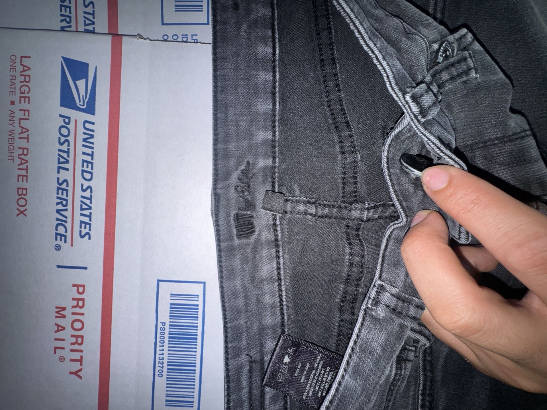 KUT from the Kloth Flare Black Jeans 4