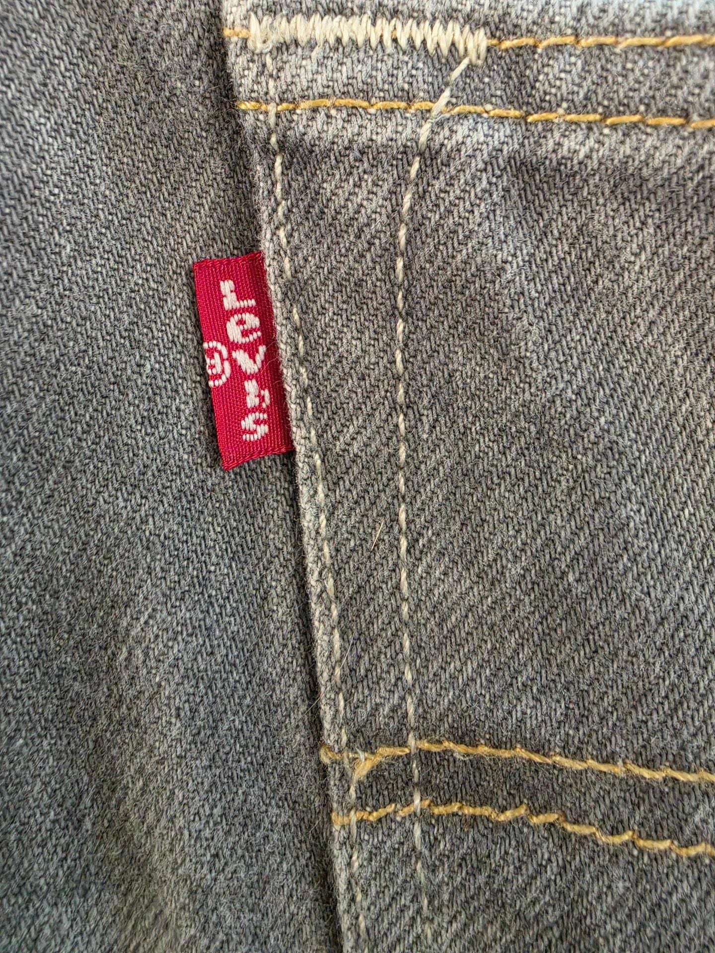 Levi's 501 XX Size 38x32 Gray Denim Jeans 7