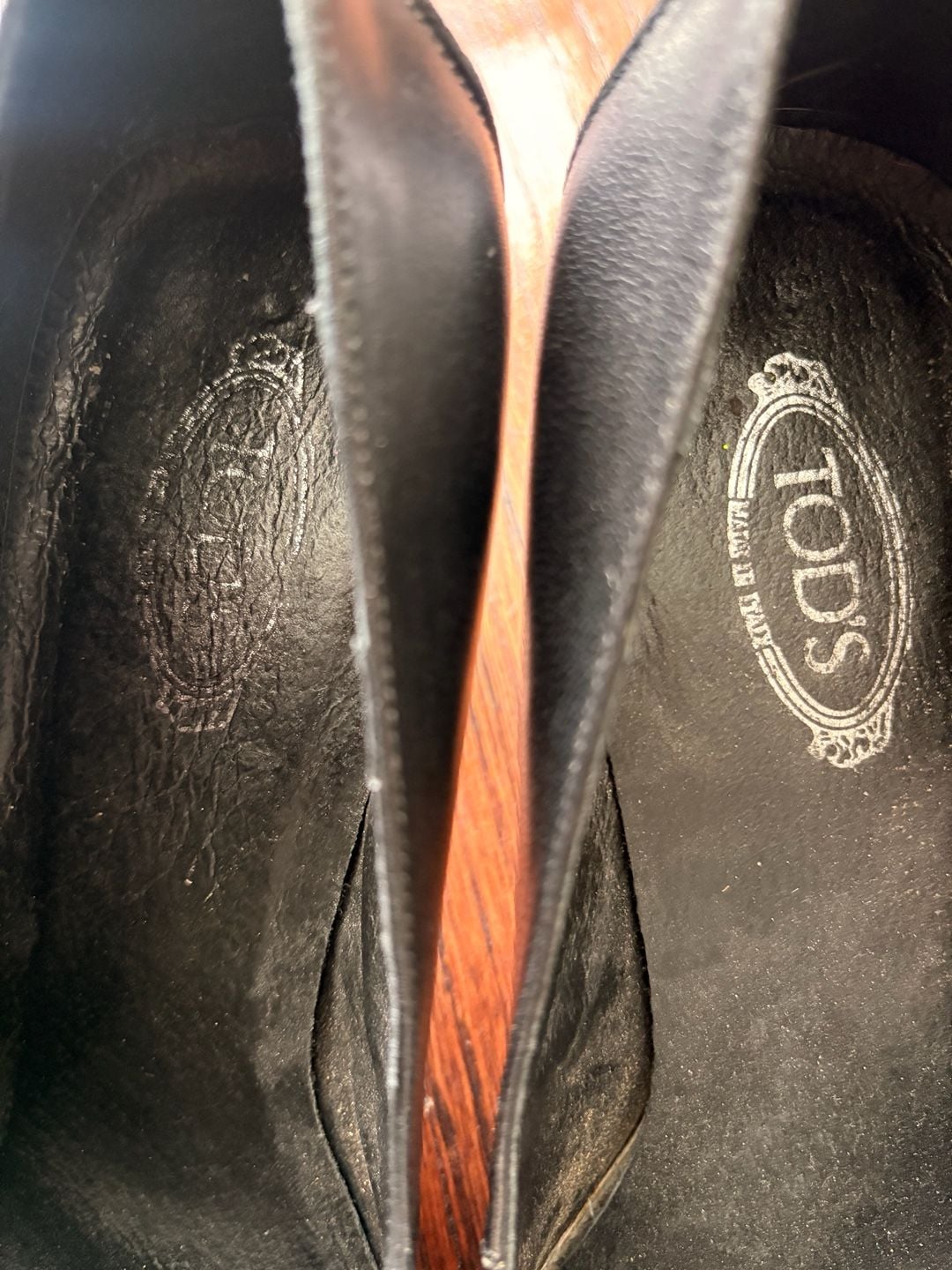 Tod's Black Leather Kiltie Penny Loafer Heels Size 39 3