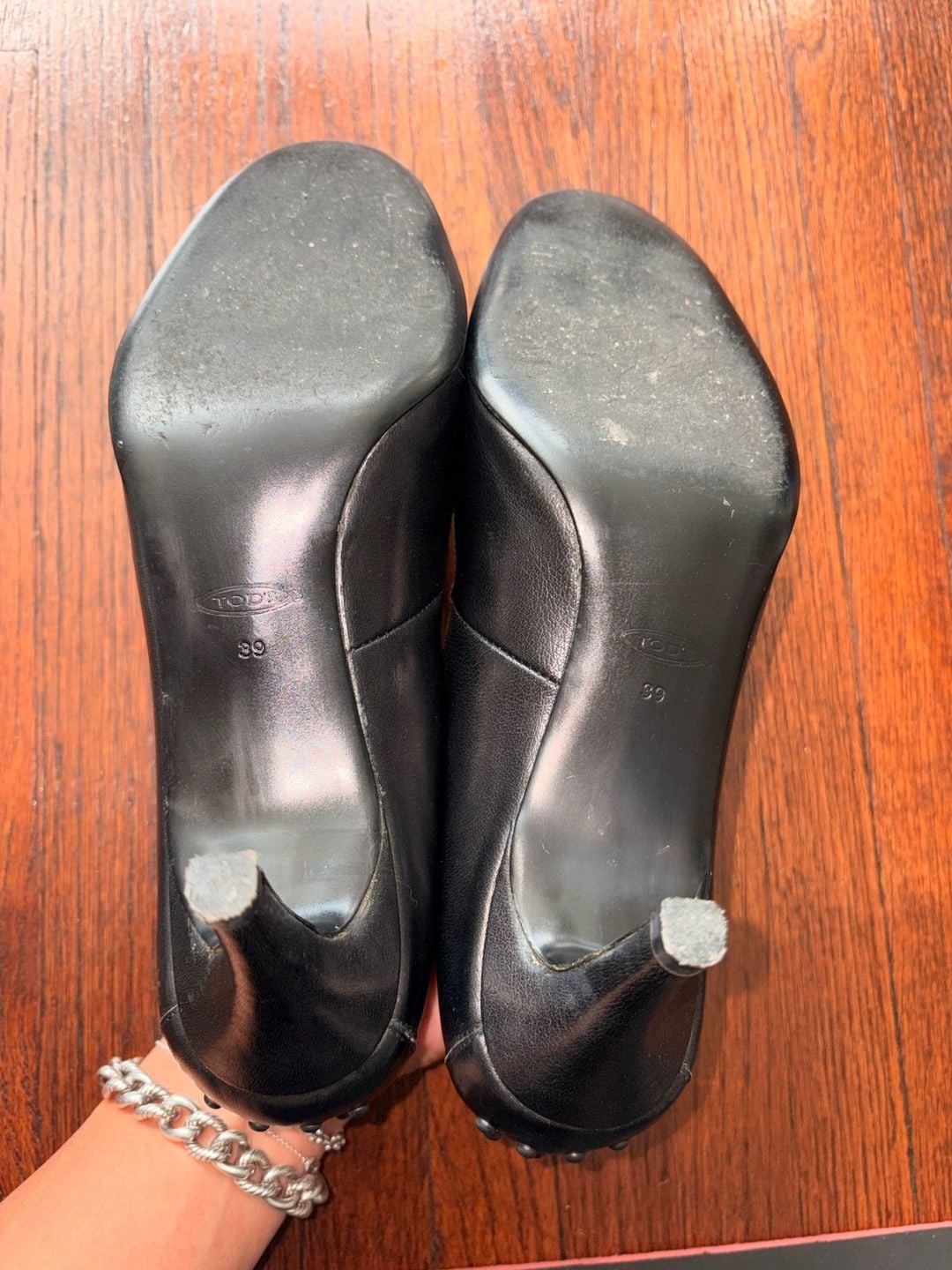 Tod's Black Leather Kiltie Penny Loafer Heels Size 39 5