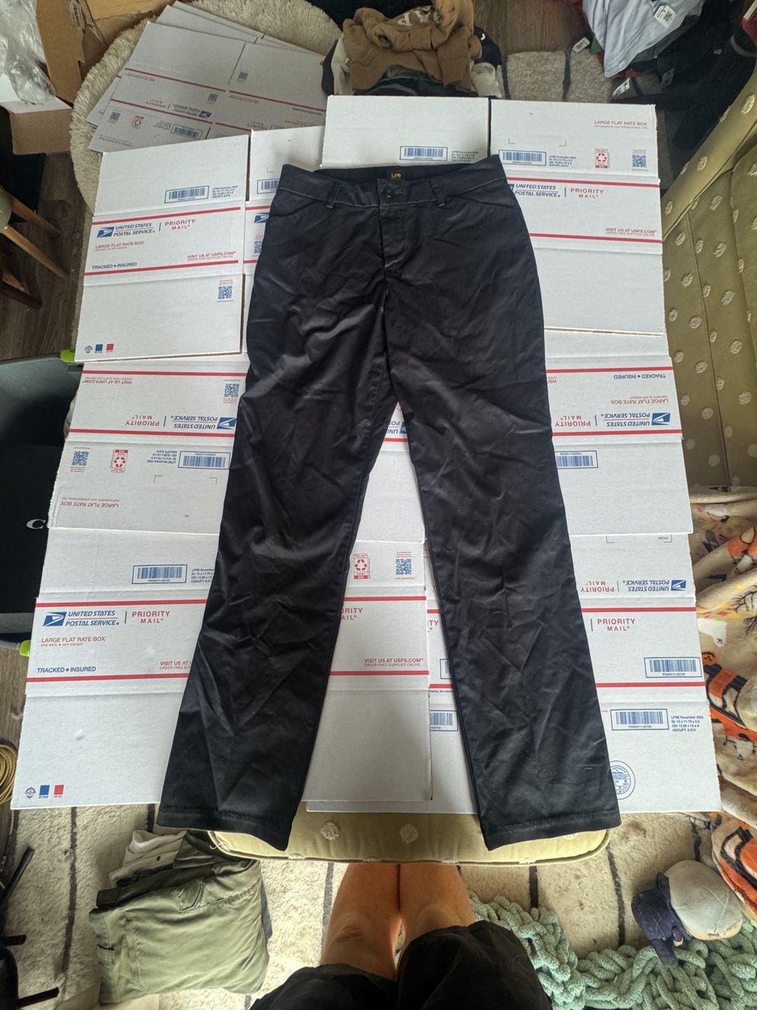 Lee Wrinkle Free Pants Size 8 Long Black 2
