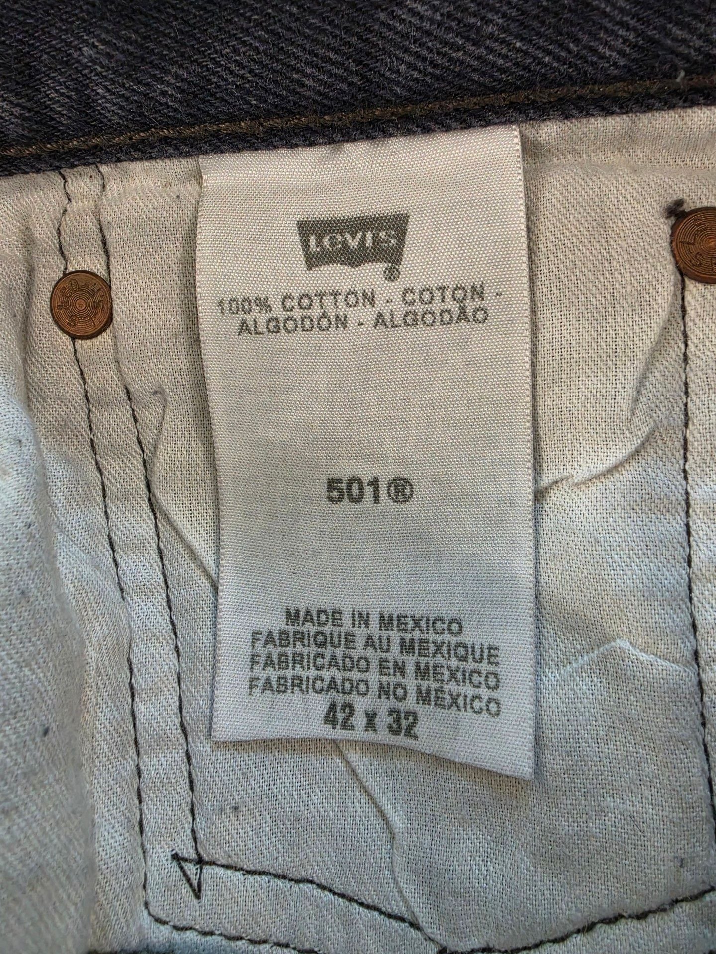 Levi's 501 XX Size 42x32 Black Button Fly Denim Jeans 5