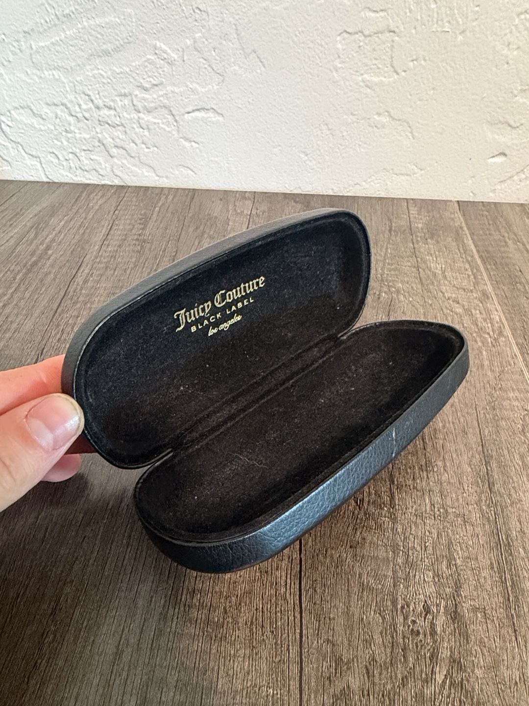 Juicy Couture Black Label Hard Eyeglass Case Black Gold Logo 2