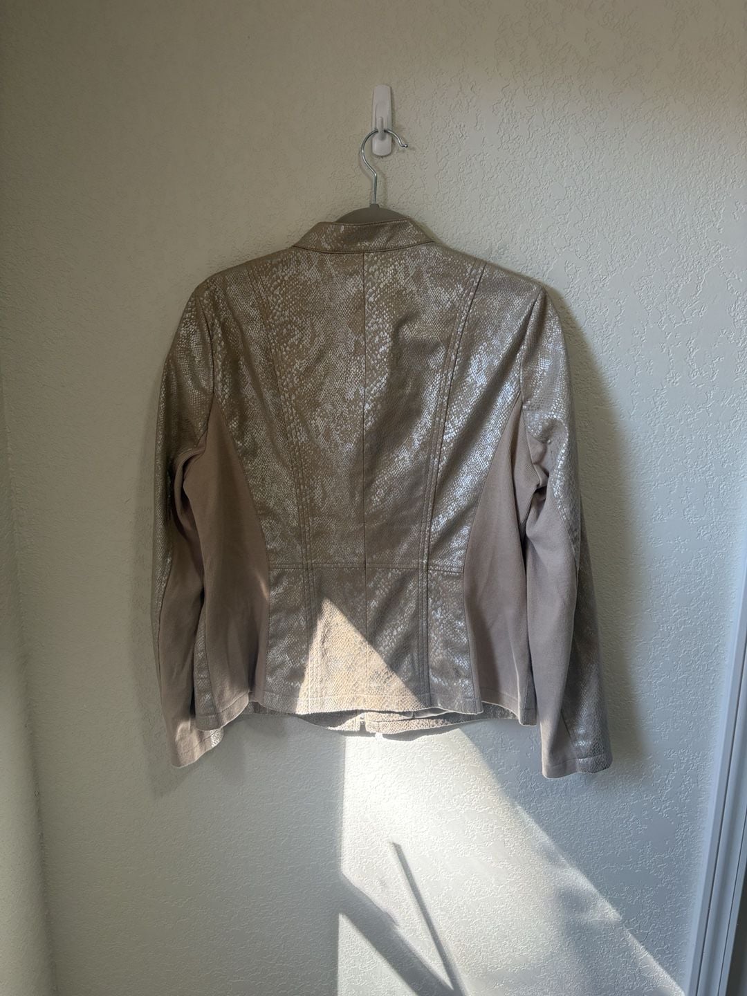 Chico's Metallic Snake Print Zip Jacket Size 2 3