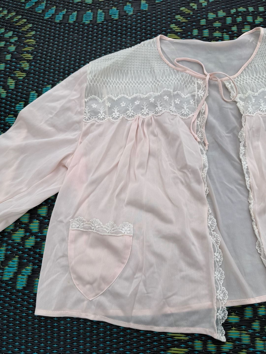 Vintage Pink Bed Jacket Lingerie Lace Shrug 5