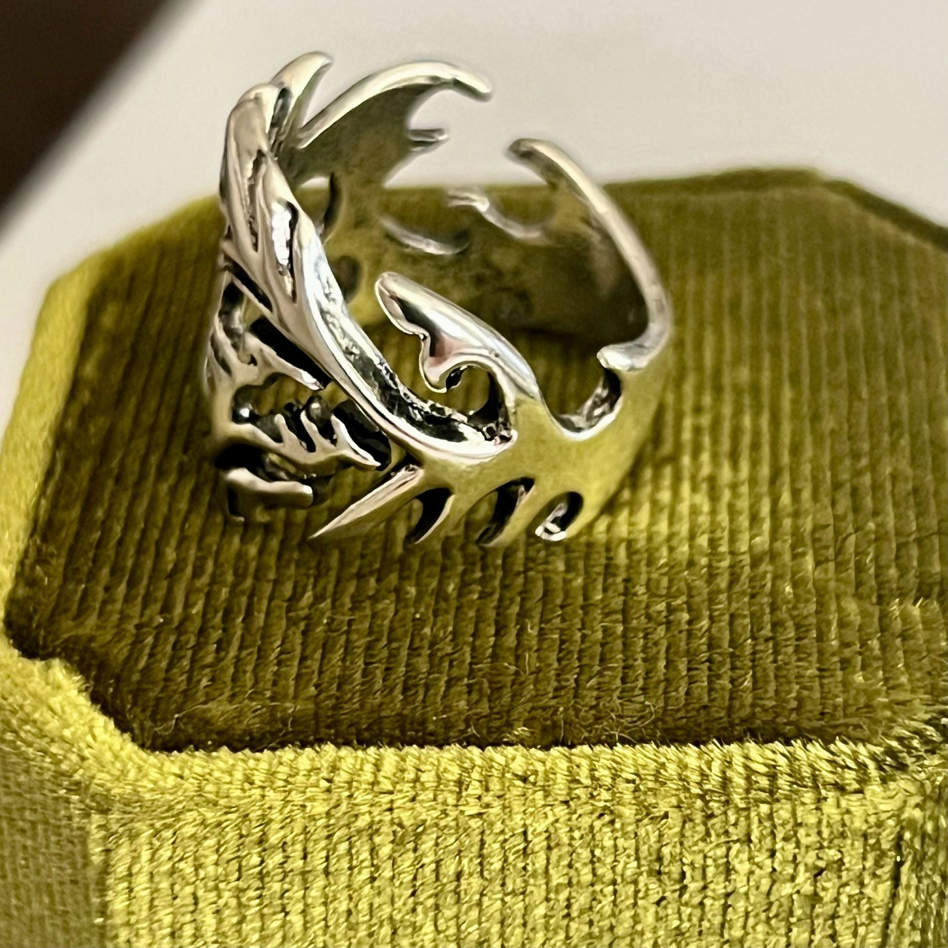 Tribal Dragon Flame Ring Titanium Steel Silver Statement Band Size 7 7