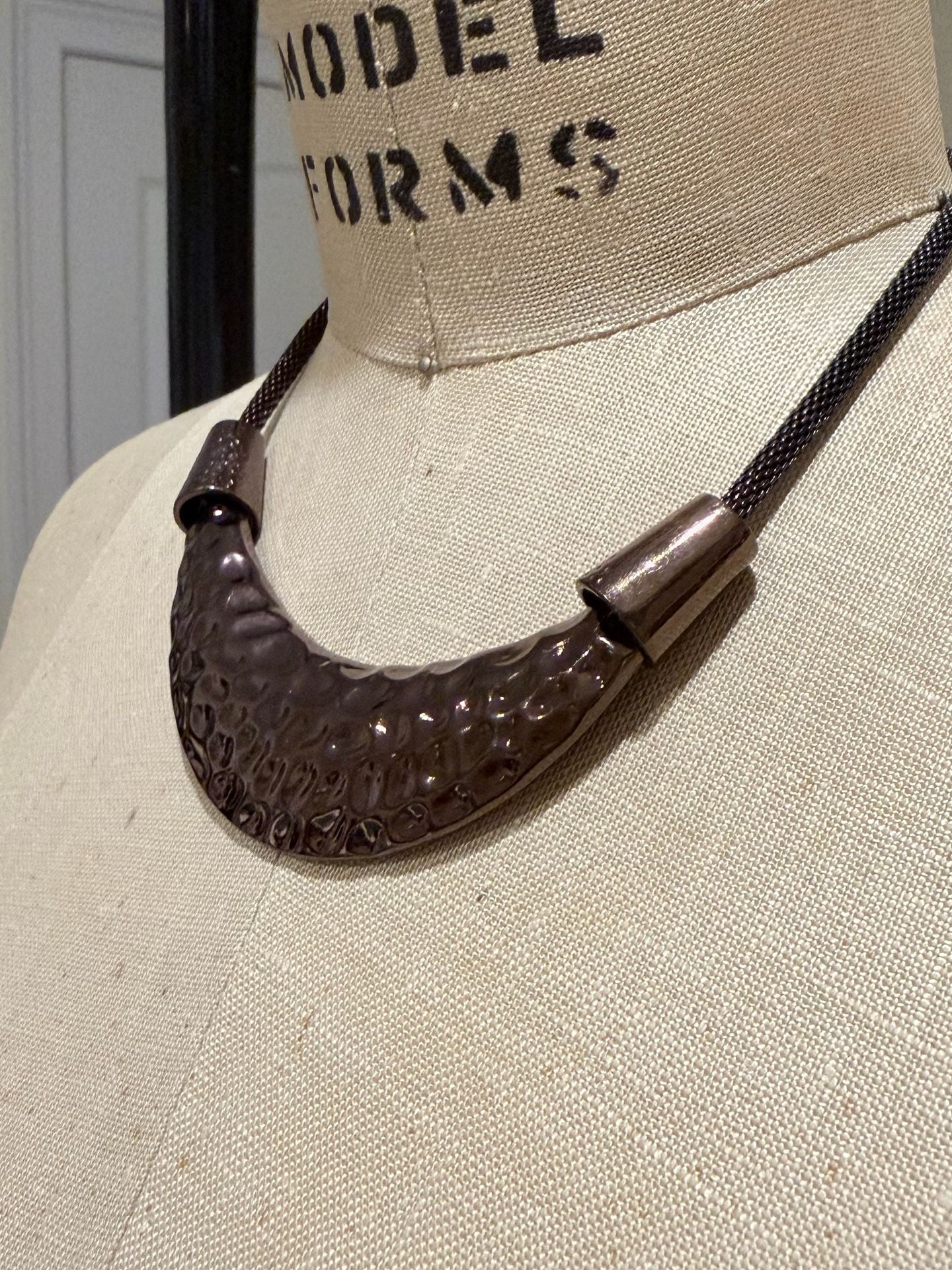 Vintage Hammered Crescent Bib Statement Necklace Deep Bronze Tone 3