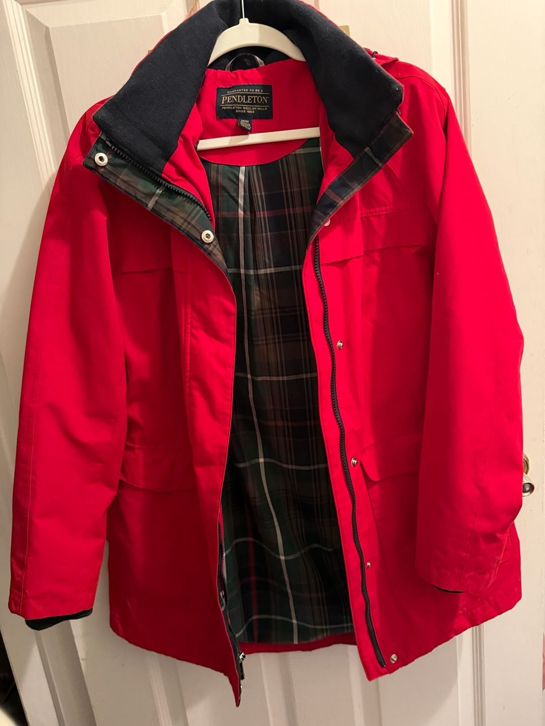 Pendleton Parka Jacket Size M Red Plaid Lined Winter Coat 3
