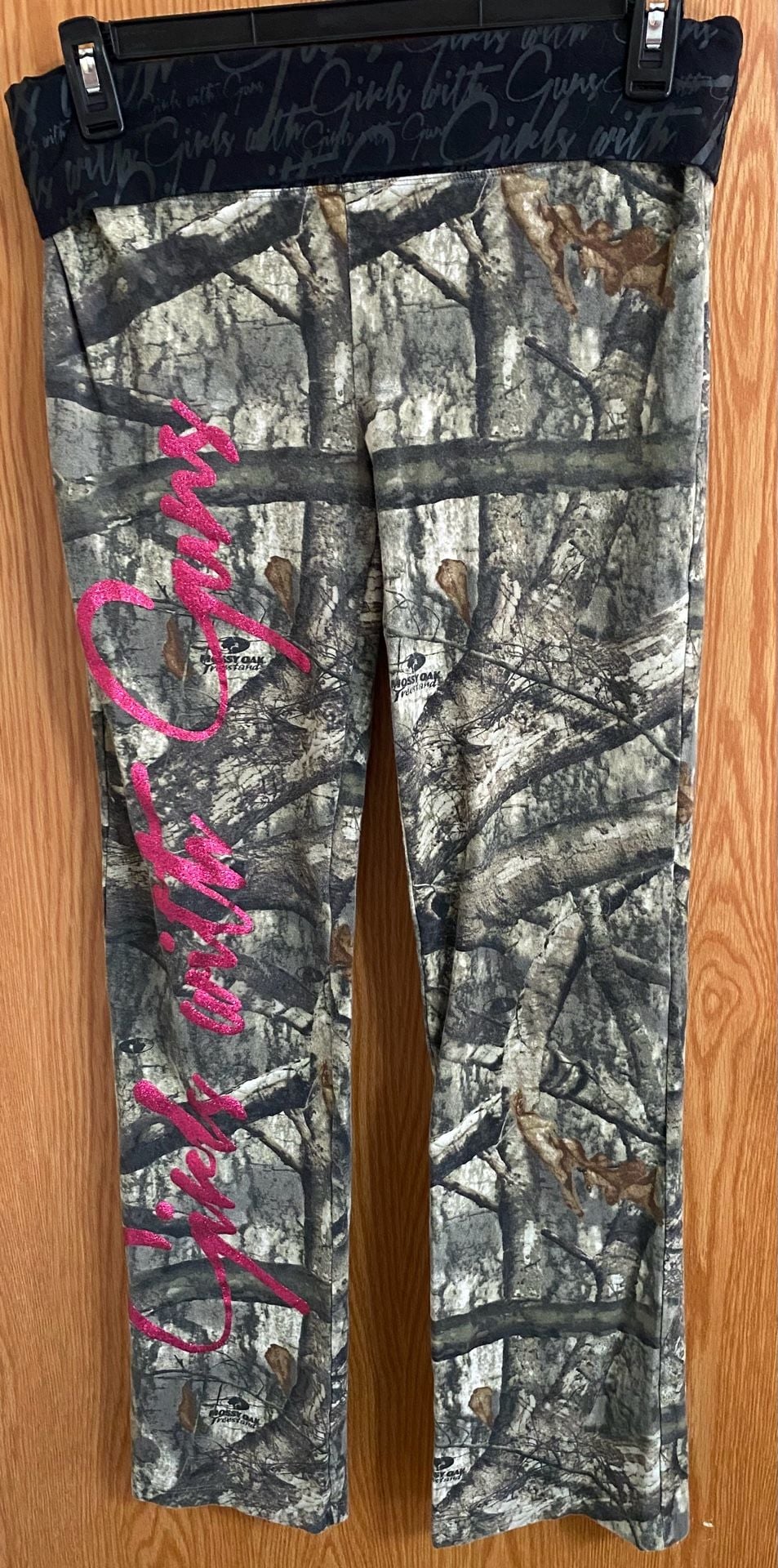 Girls with Guns Mossy Oak Flare Pants Size L Camo Rhinestone 2