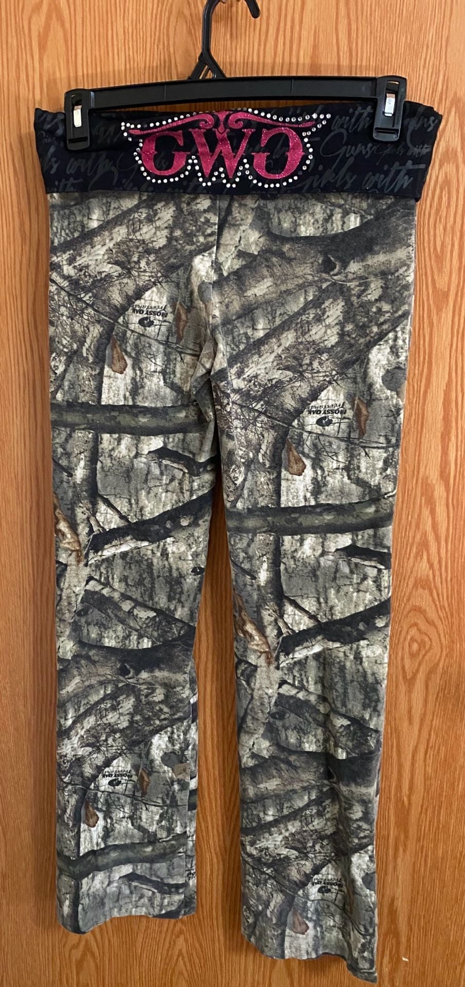 Girls with Guns Mossy Oak Flare Pants Size L Camo Rhinestone 5