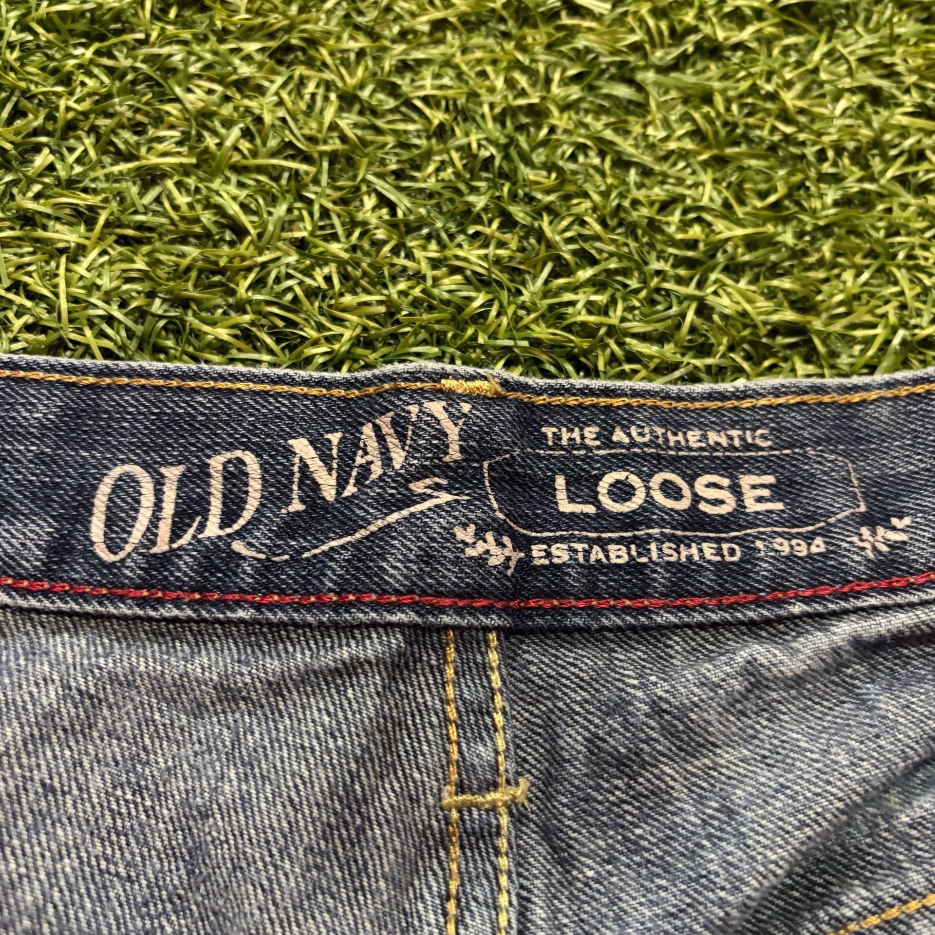 Old Navy Loose Jeans Size 38x32 Blue Denim Distressed 3