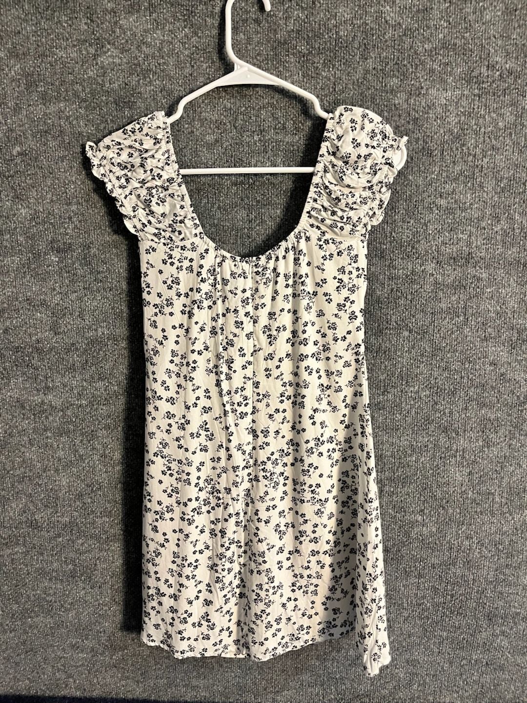 Pink Lily Roadside Daisies Dress Size S White Black Floral Mini 003-168 3