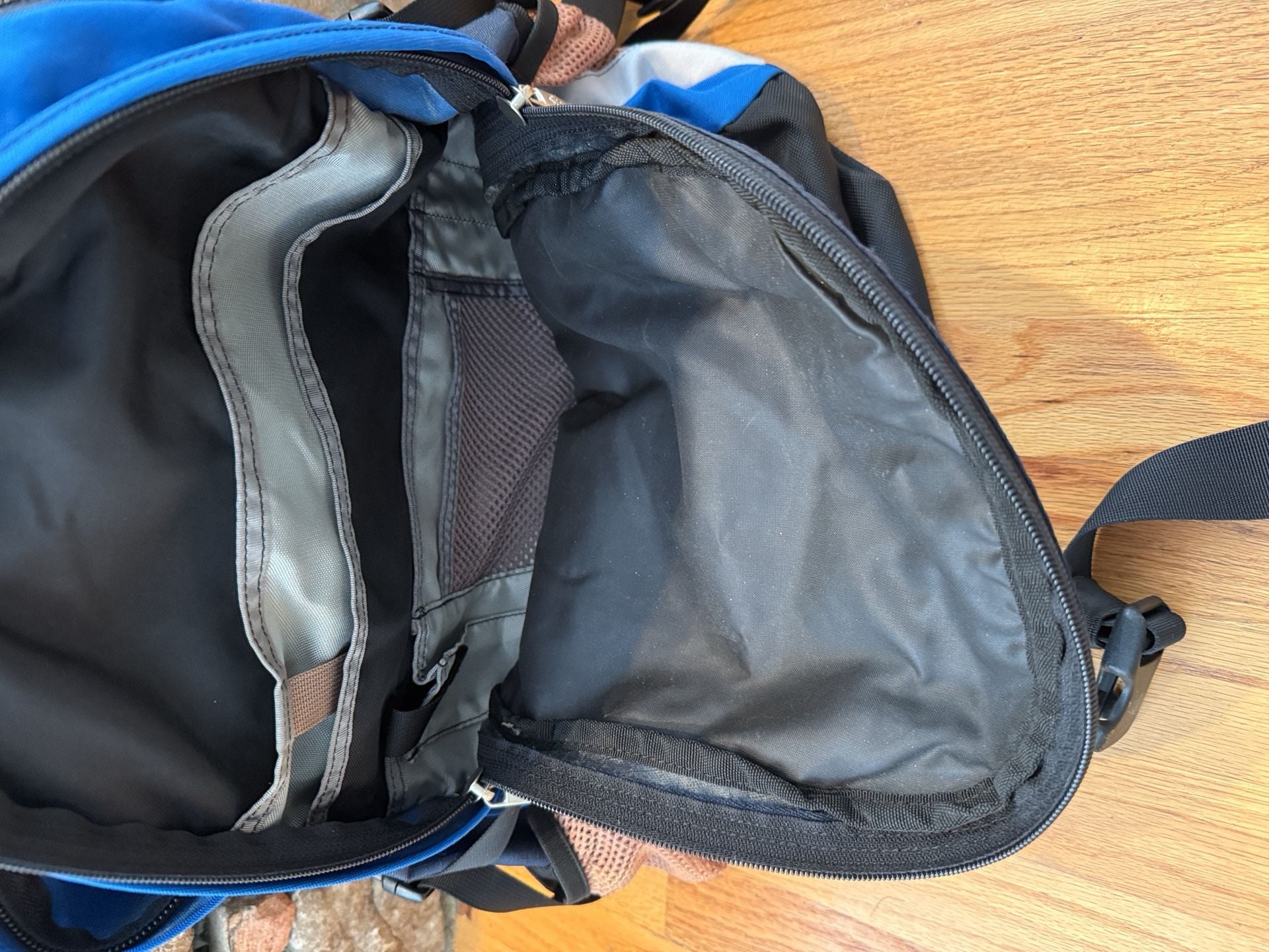 Columbia Sportswear Backpack Blue Black Outdoor Daypack 6