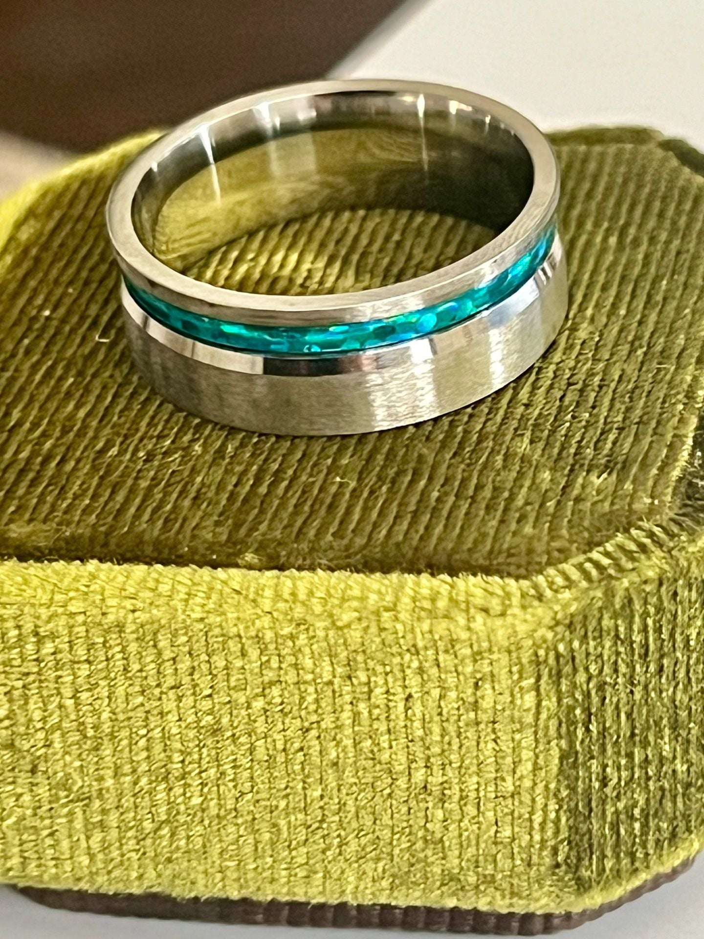Tungsten Titanium Ring Blue Opal Inlay Beveled Edges 8mm Band Size 11 5