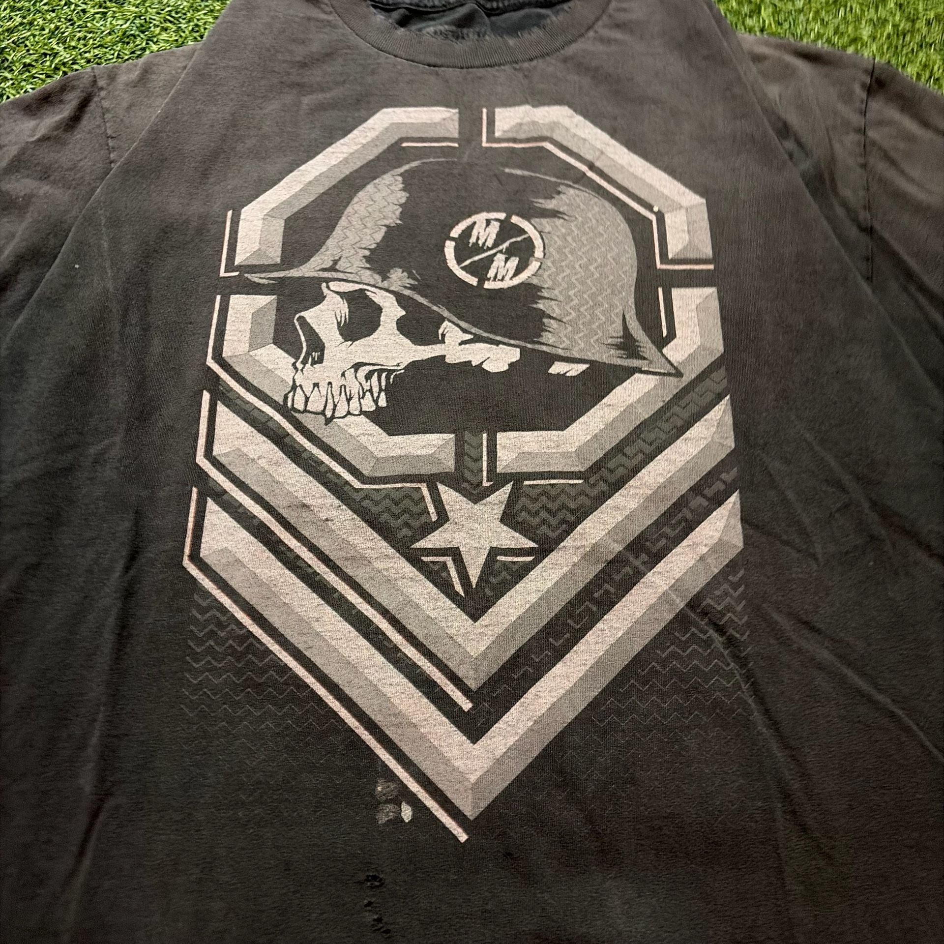 Metal Mulisha Skull Helmet T-Shirt Size XXL Black Graphic Distressed 3