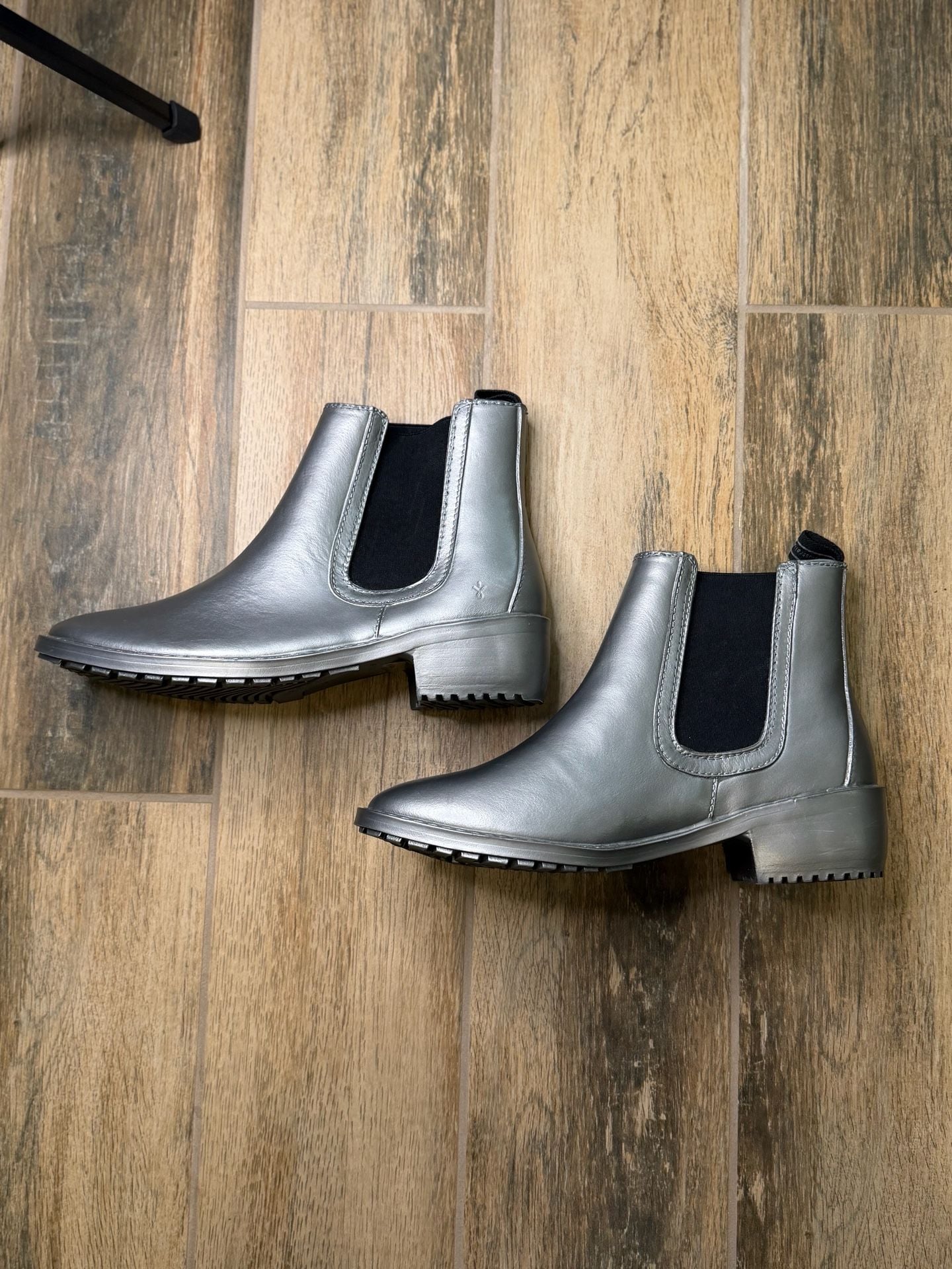 EMU Australia Ellin Chelsea Rain Boots Size 9 Silver 3