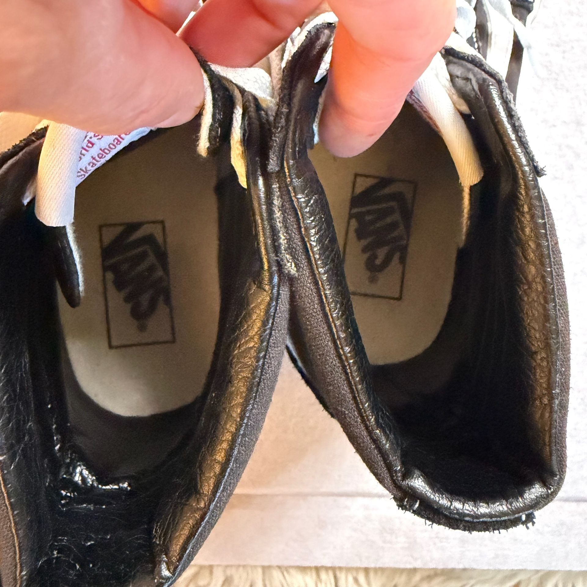 Vans Sk8-Hi Black White High Top Sneakers Men’s 8.5 Women’s 10 7