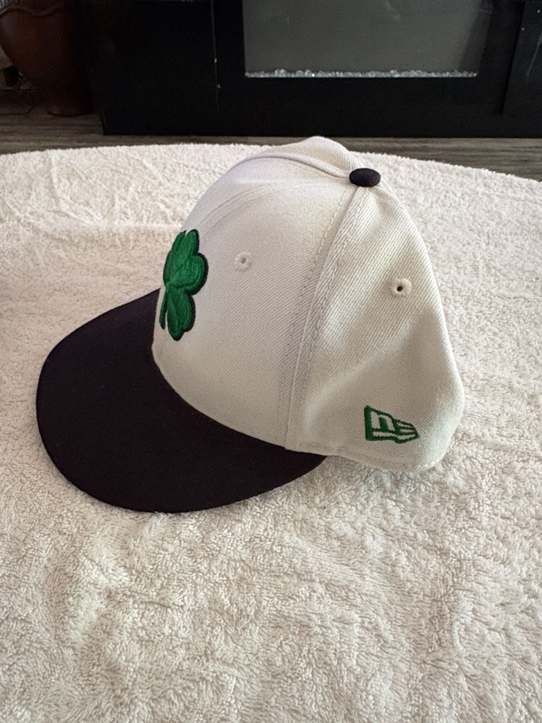 New Era Notre Dame Fighting Irish 59FIFTY Fitted Hat White Green 3
