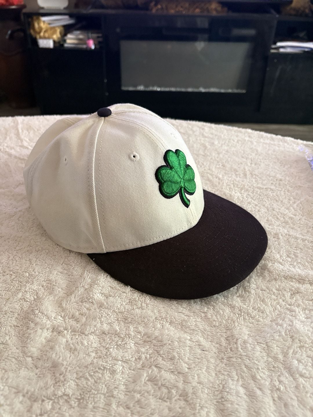 New Era Notre Dame Fighting Irish 59FIFTY Fitted Hat White Green 7