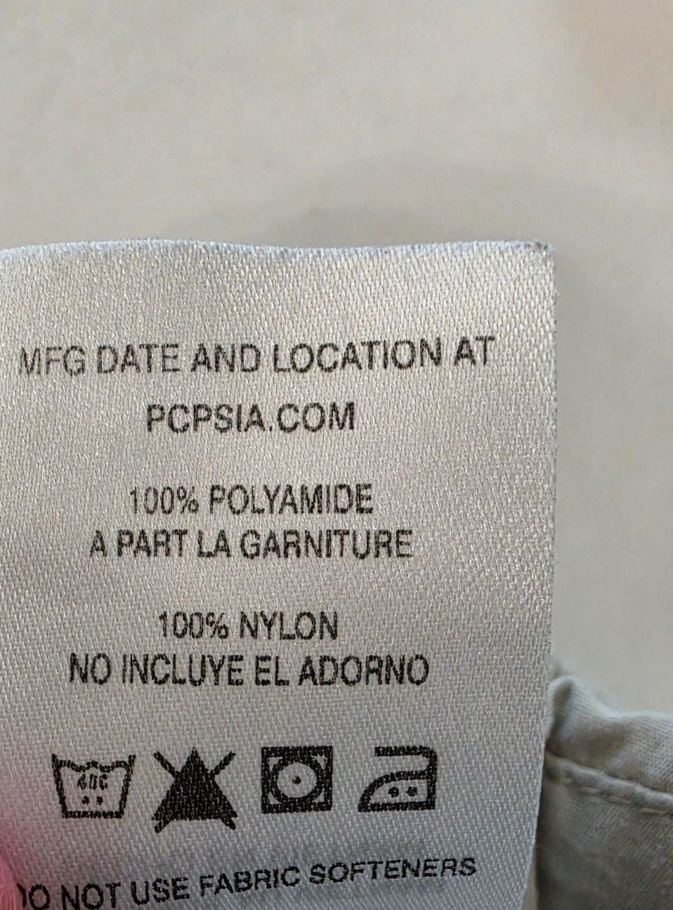 Patagonia Cargo Pants Size XXL Beige Nylon Hiking 7