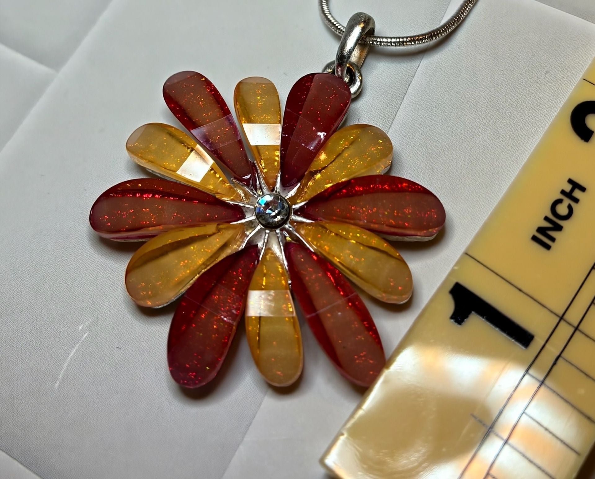 Flower Crystal Pendant Necklace Amber Gold Glitter Silver Chain 2