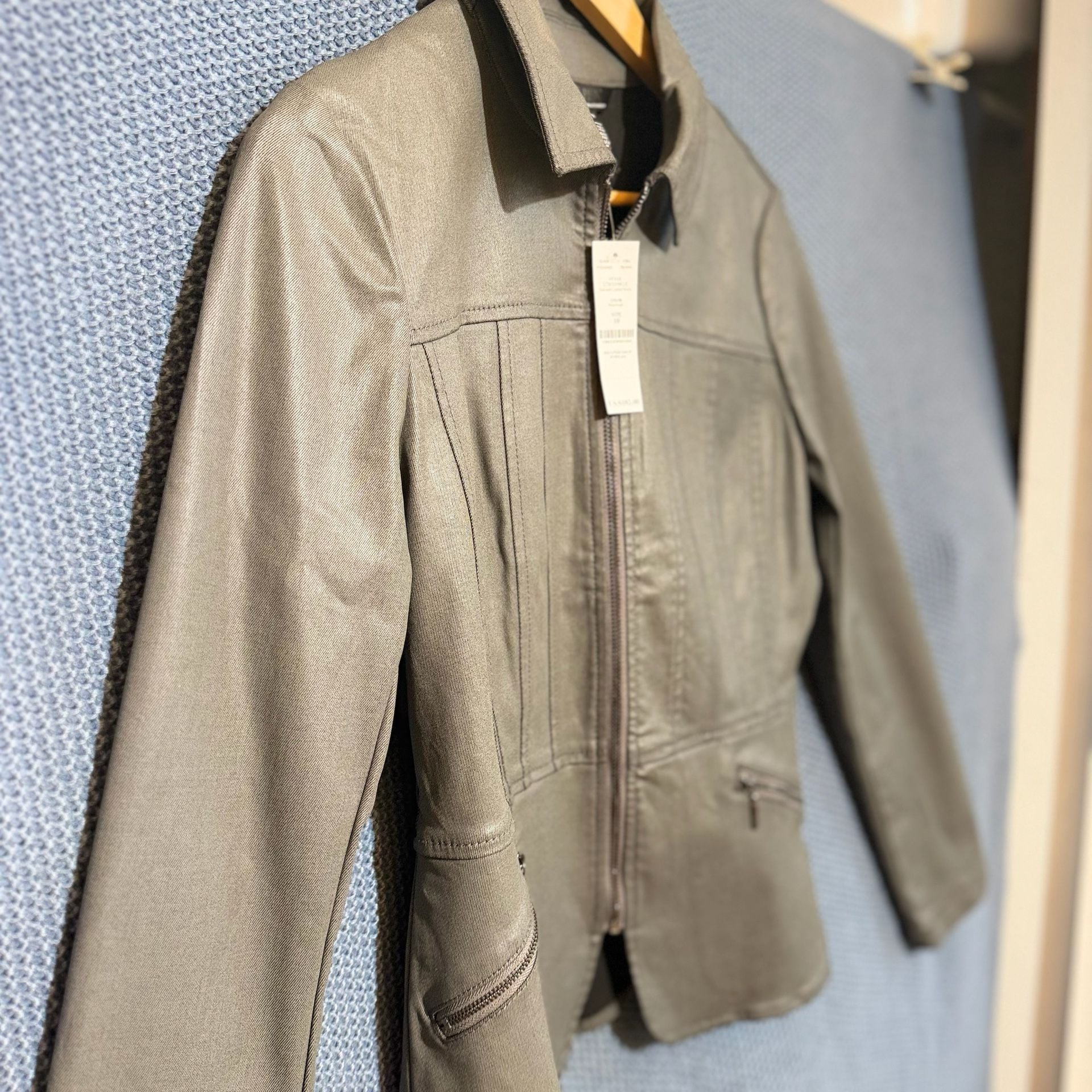 White House Black Market Seamed Coated Moto Jacket Size 10 Moonwalk 6