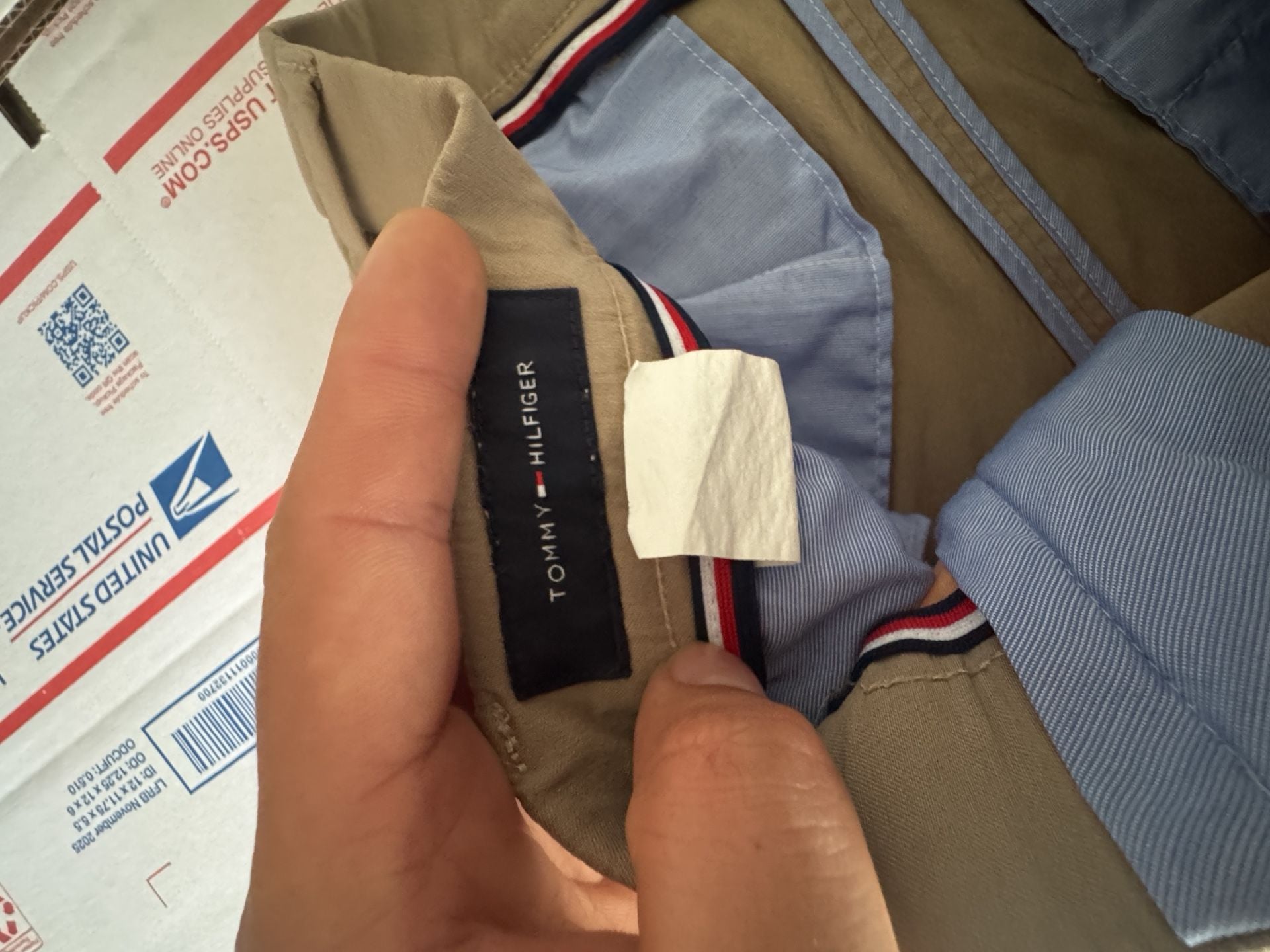 Tommy Hilfiger Chinos Pants Size 32x32 Khaki Slim Fit Flat Front Trousers 4