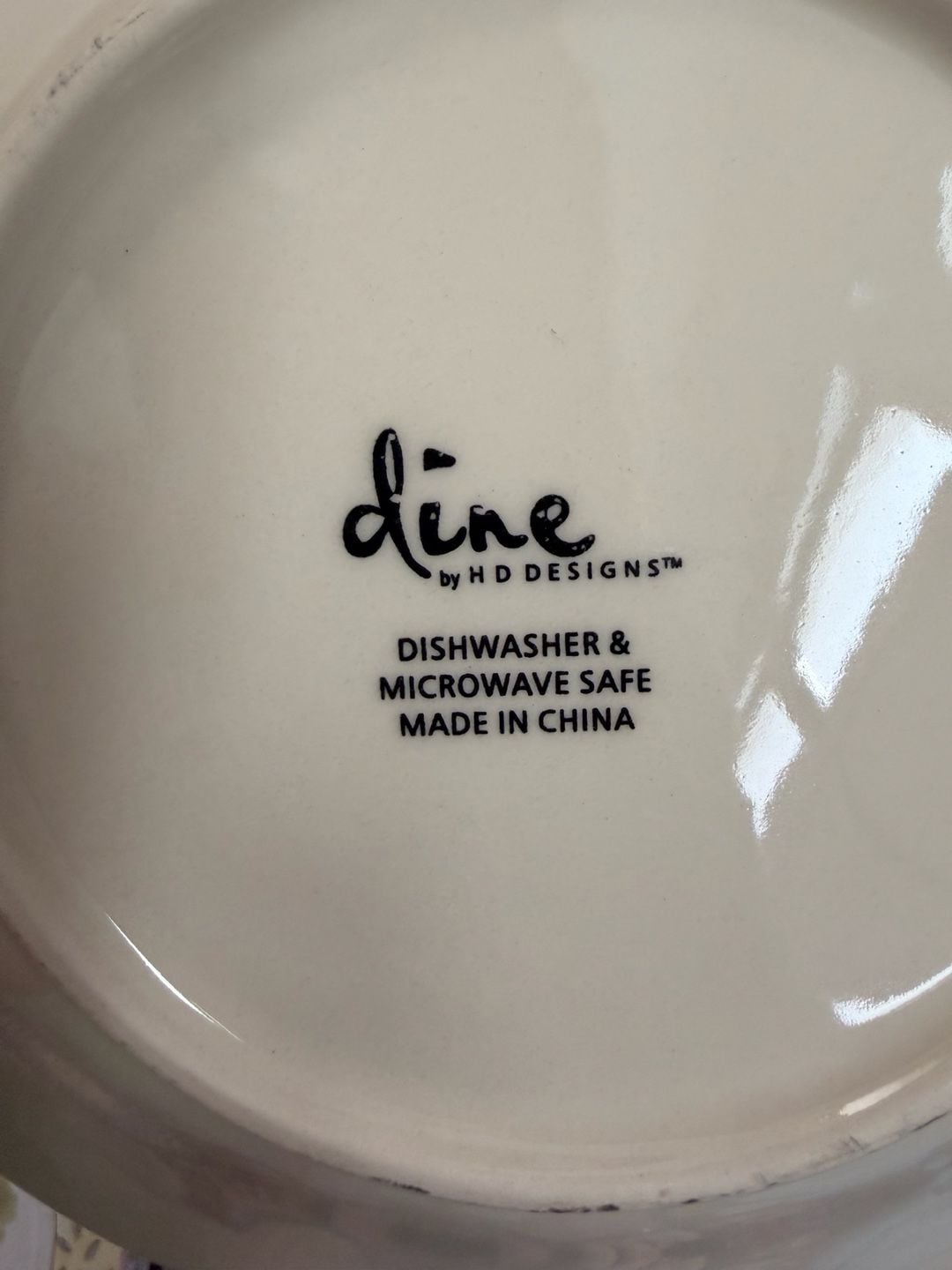 Dine By HD Designs Daisy Embossed White Salad Plate Replacement Side Plate 2