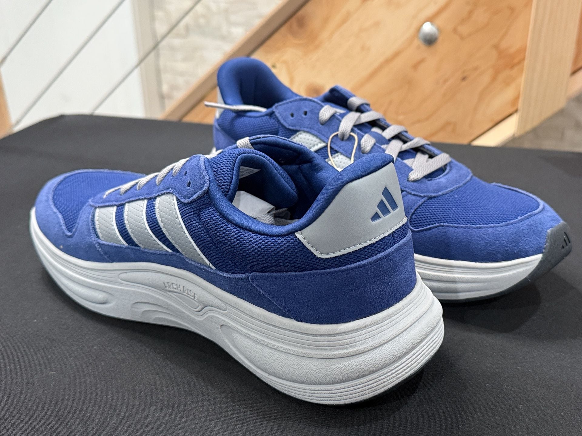 Adidas Cloudfoam Cuxxion-80S Size 10.5 Wide Blue Sneakers 3