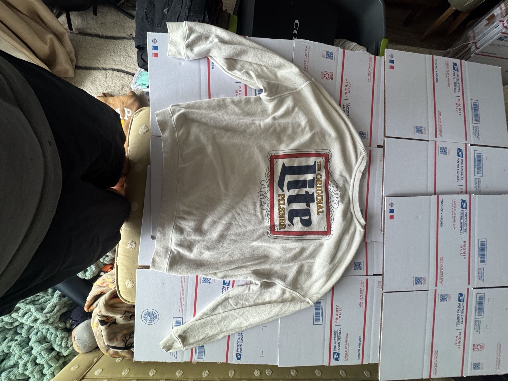 Miller Lite Sweatshirt Size XXL White The Original Pilsner Graphic 5