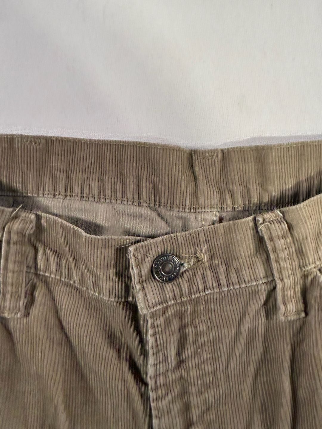 Vintage 70s Women’s Levi's Corduroy Pants Tan 36/27 5