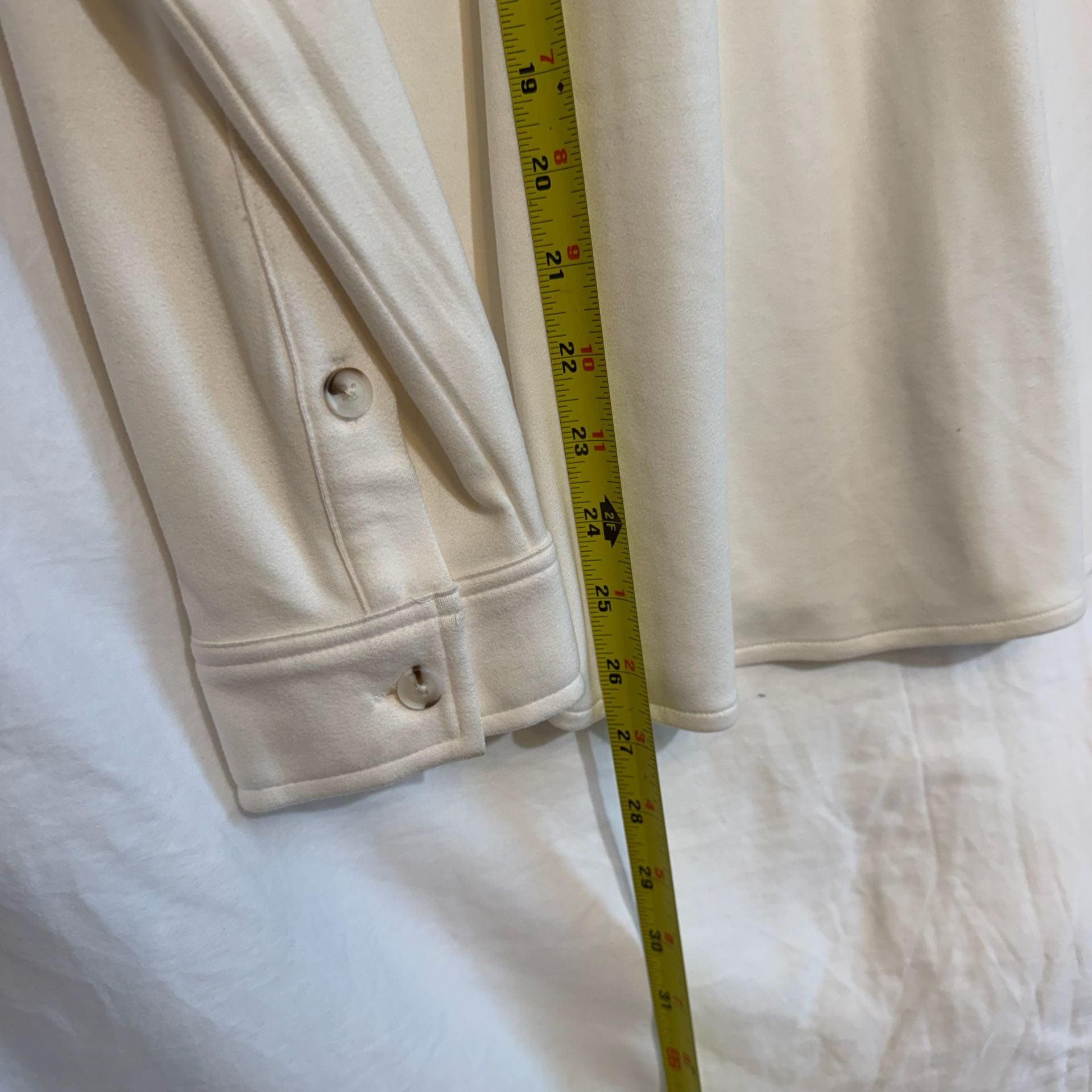 32 Degrees Heat Button Up Shirt Size M Off White Long Sleeve Pocket 6