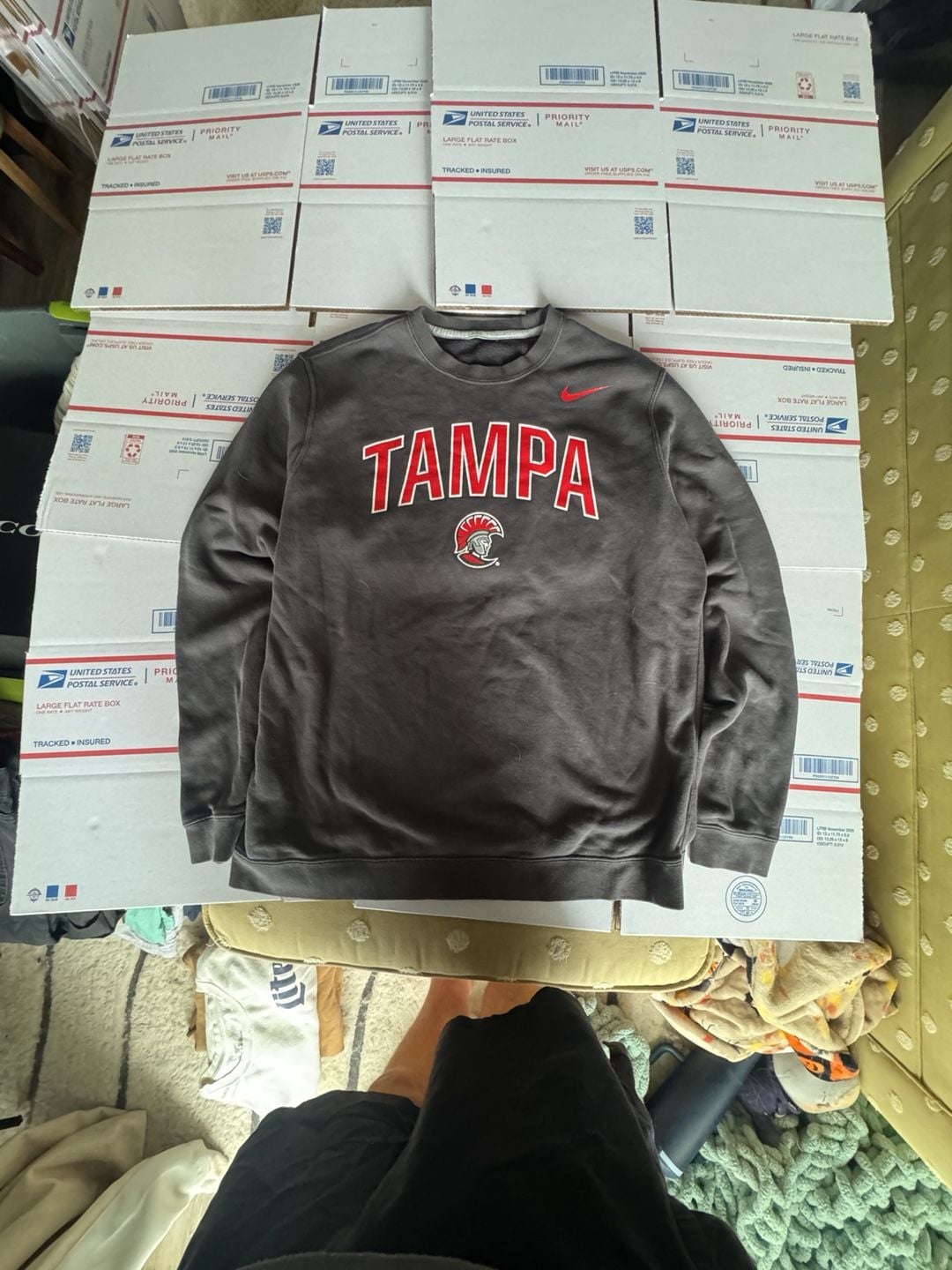 Nike Tampa Crewneck Sweatshirt Grey Red University of Tampa 2