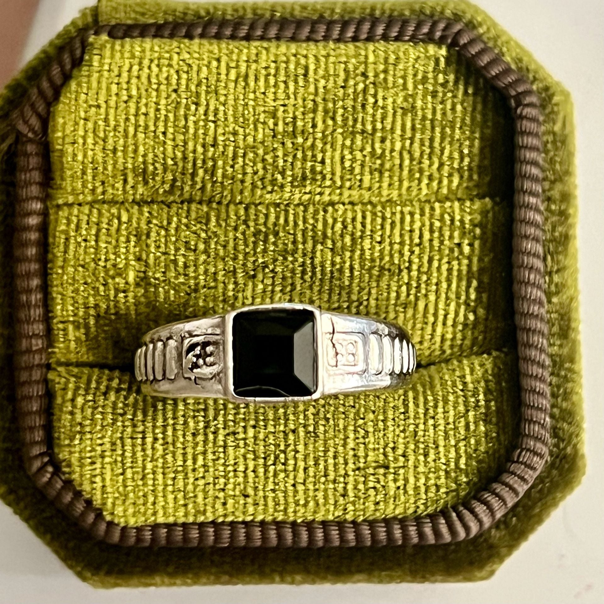 Vintage Black Onyx Signet Titanium Steel Silver Ring Size 9 3