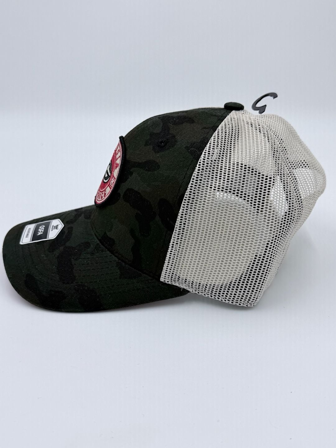 Fan Favorite Georgia Bulldogs Camo Mesh Trucker Hat OSFA New With Tags 4