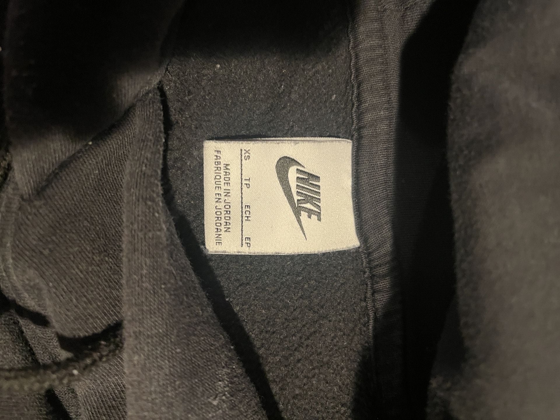 Nike Center Swoosh Hoodie Size XS Black Fleece 6