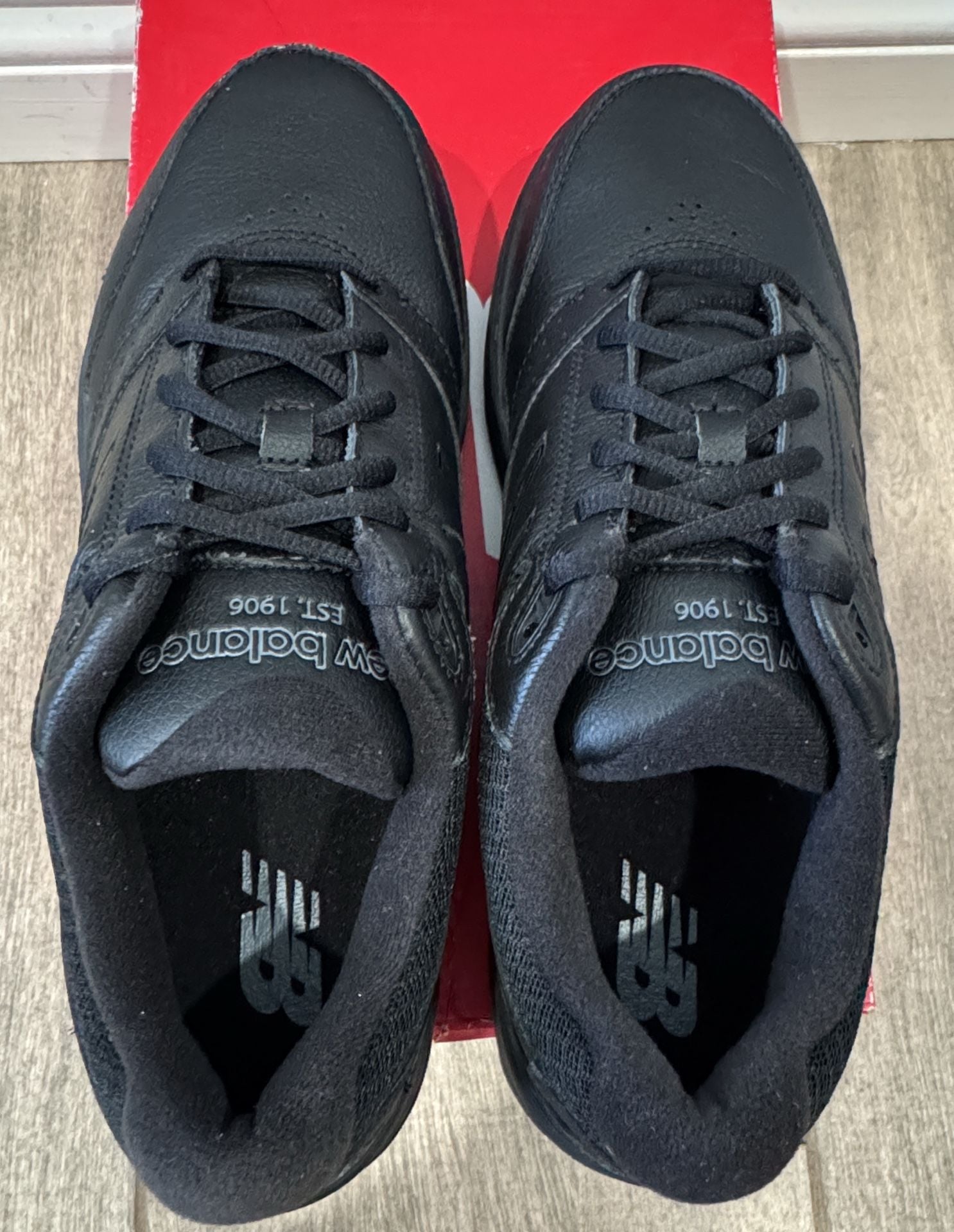 Brand New women New Balance WW928v3 Walking Shoes Size 10 2A Narrow Black Leather 5
