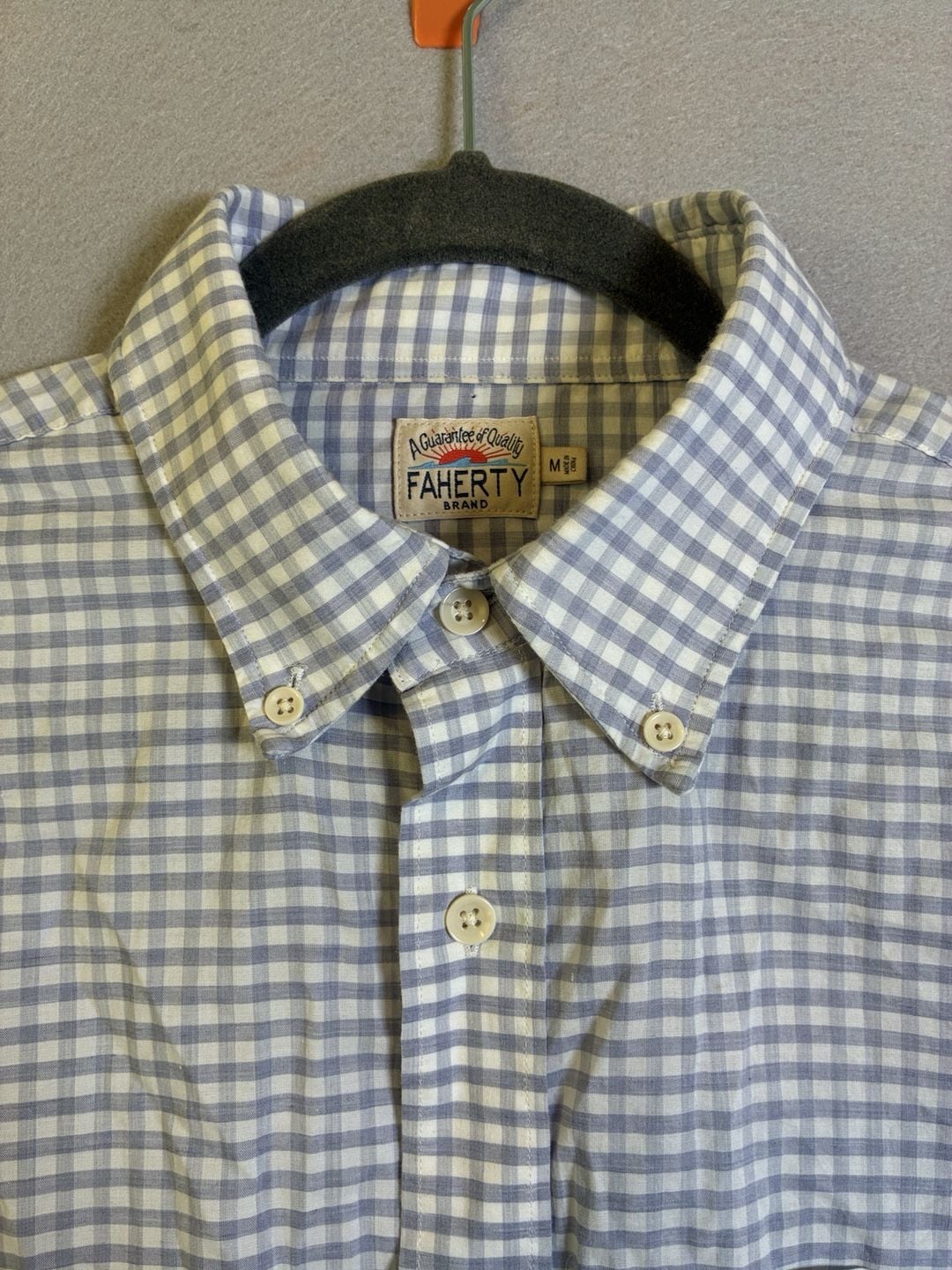 Faherty Long Sleeve Button Down Shirt Size M Blue White Gingham Plaid 3