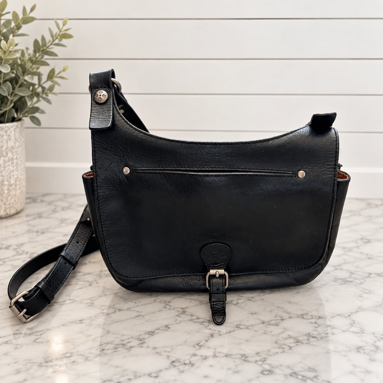 Patricia Nash London Smooth Black Leather Bag Messenger Crossbody 3