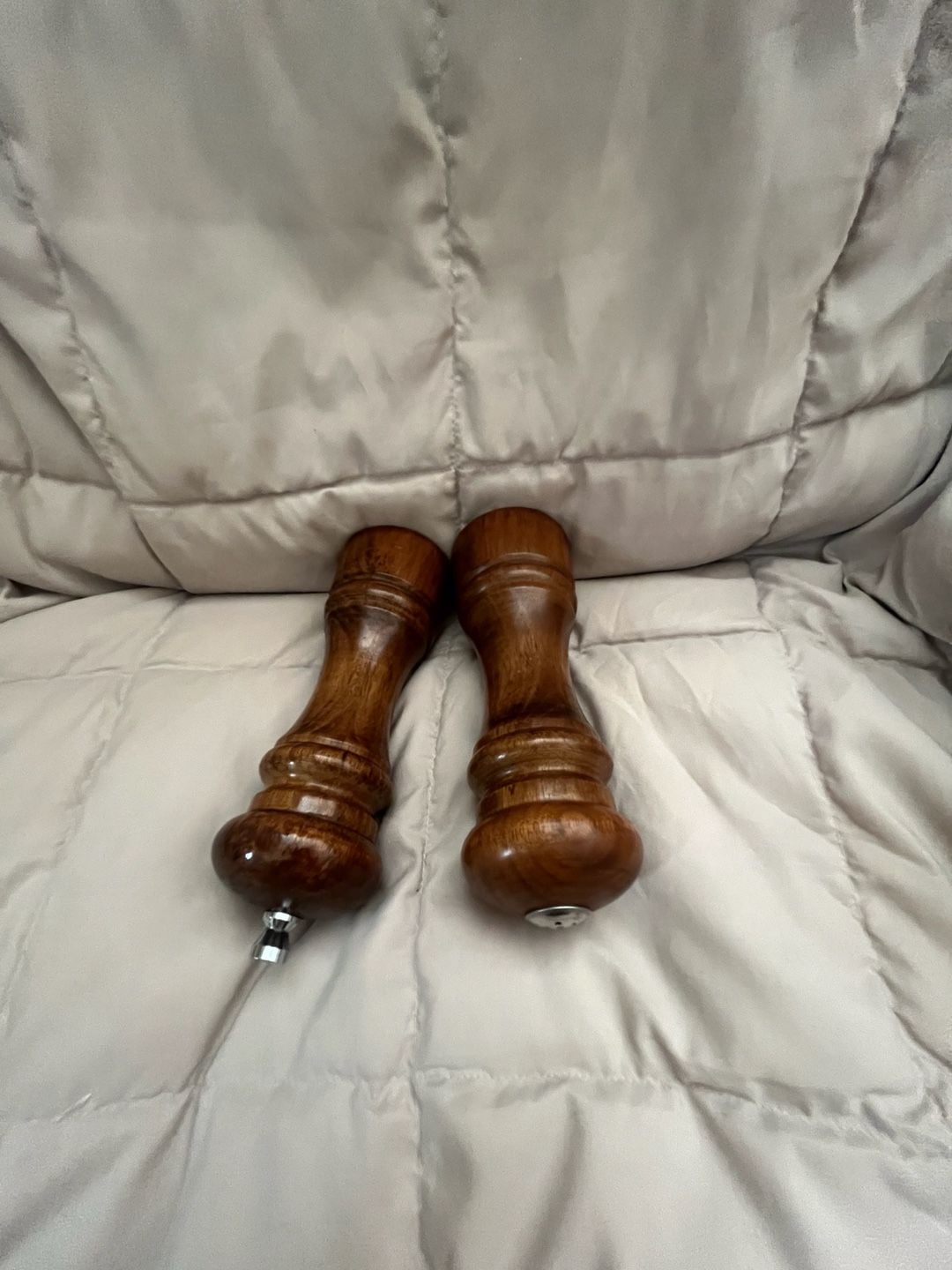 Vintage Mr. Dudley Wooden Salt Shaker and Pepper Mill Grinder Set 7
