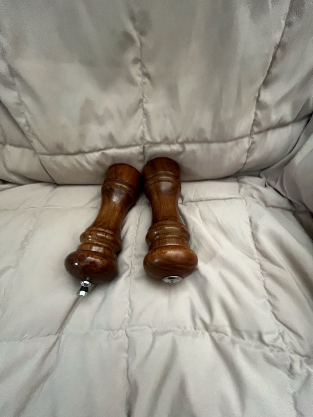 Vintage Mr. Dudley Wooden Salt Shaker and Pepper Mill Grinder Set 8
