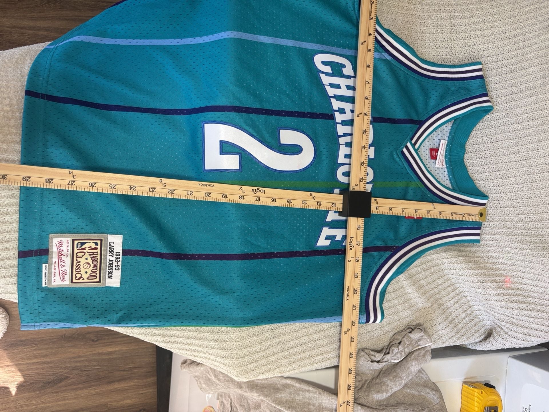 Mitchell & Ness Larry Johnson Charlotte Hornets 1992-93 Jersey Size L 4