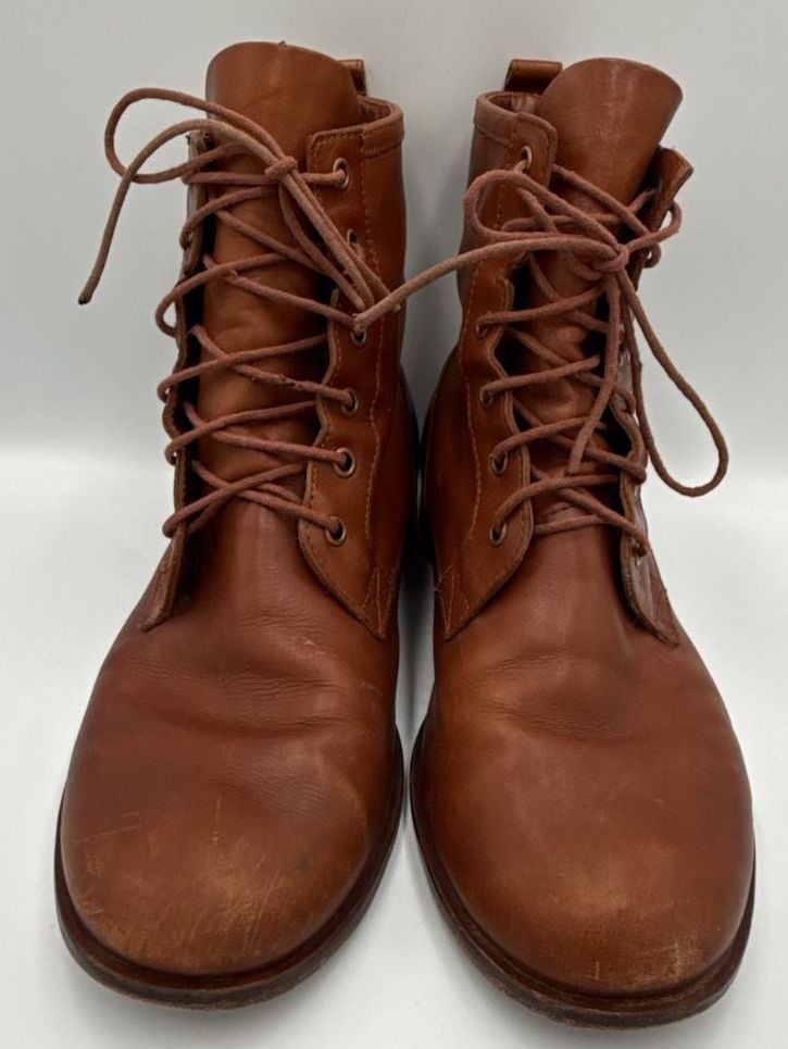 Camper Alicante Lace-Up Boots Brown Leather
Size 42 /US-11.5
#896 5